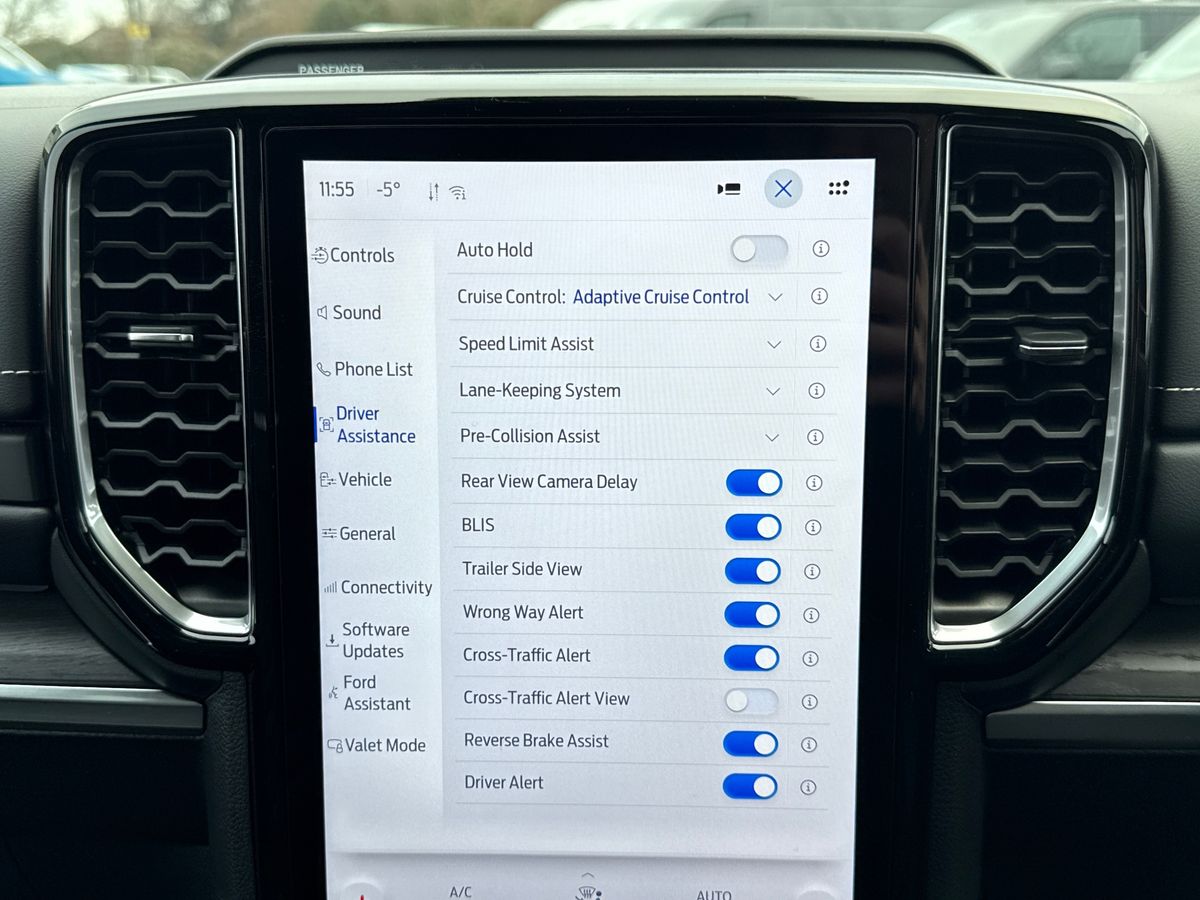 RANGER P703 PLATINUM DOUBLE CAB 3.0L ECOBLUE V6 240PS 4WD FT 10 SPEED AUTOMATIC