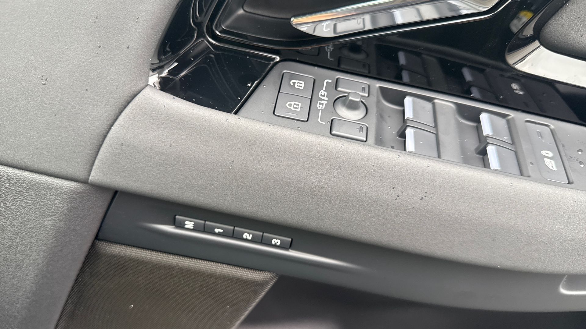 RANGE ROVER EVOQUE 1.5 P270E DYNAMIC SE 5DR AUTO [NI] HATCHBACK