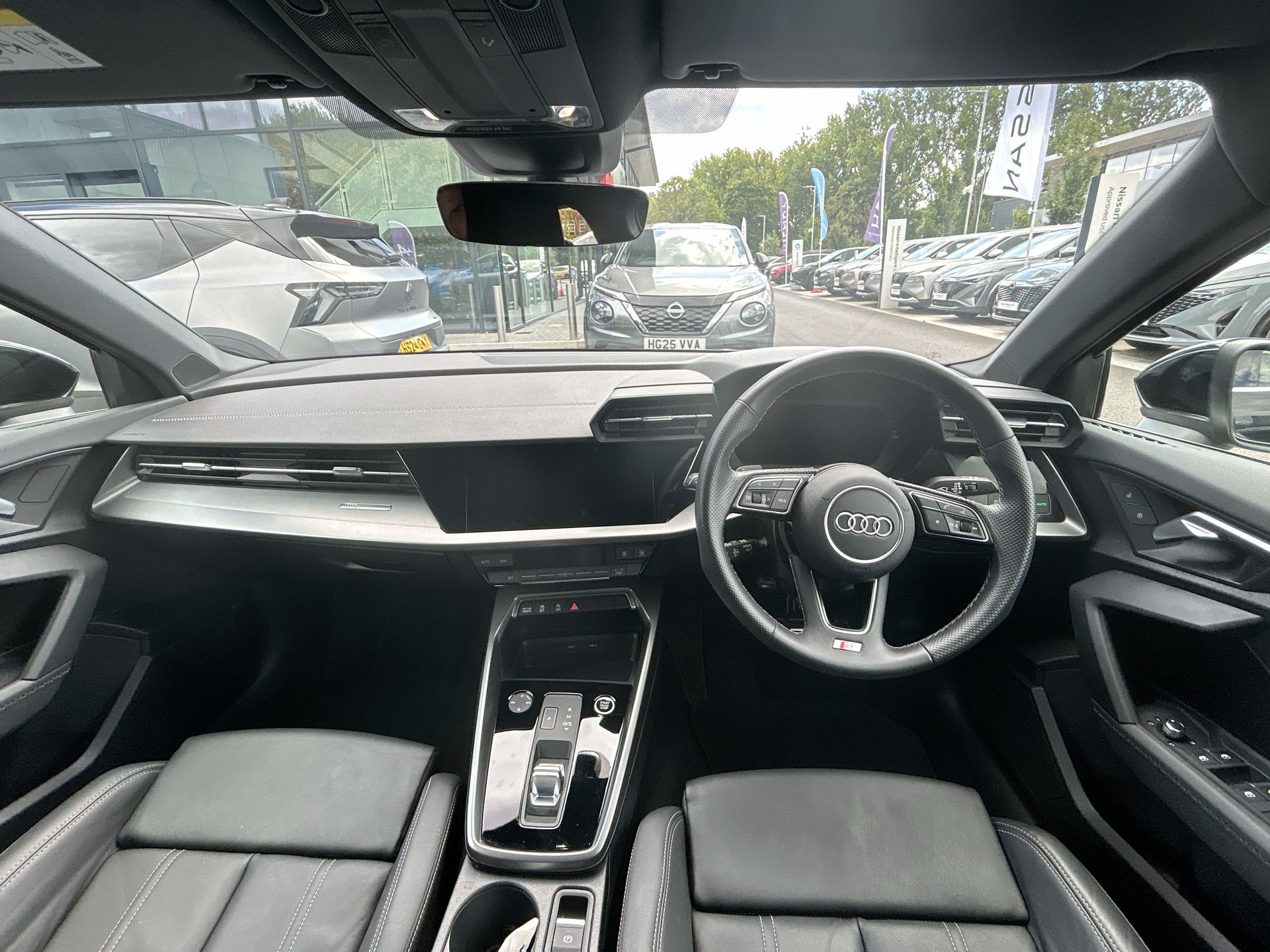 30 TFSI S TRONIC