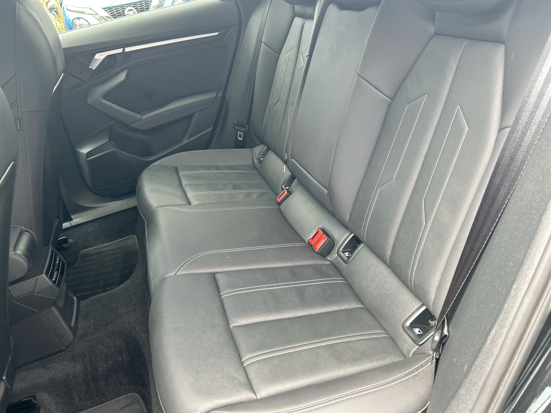 30 TFSI S TRONIC