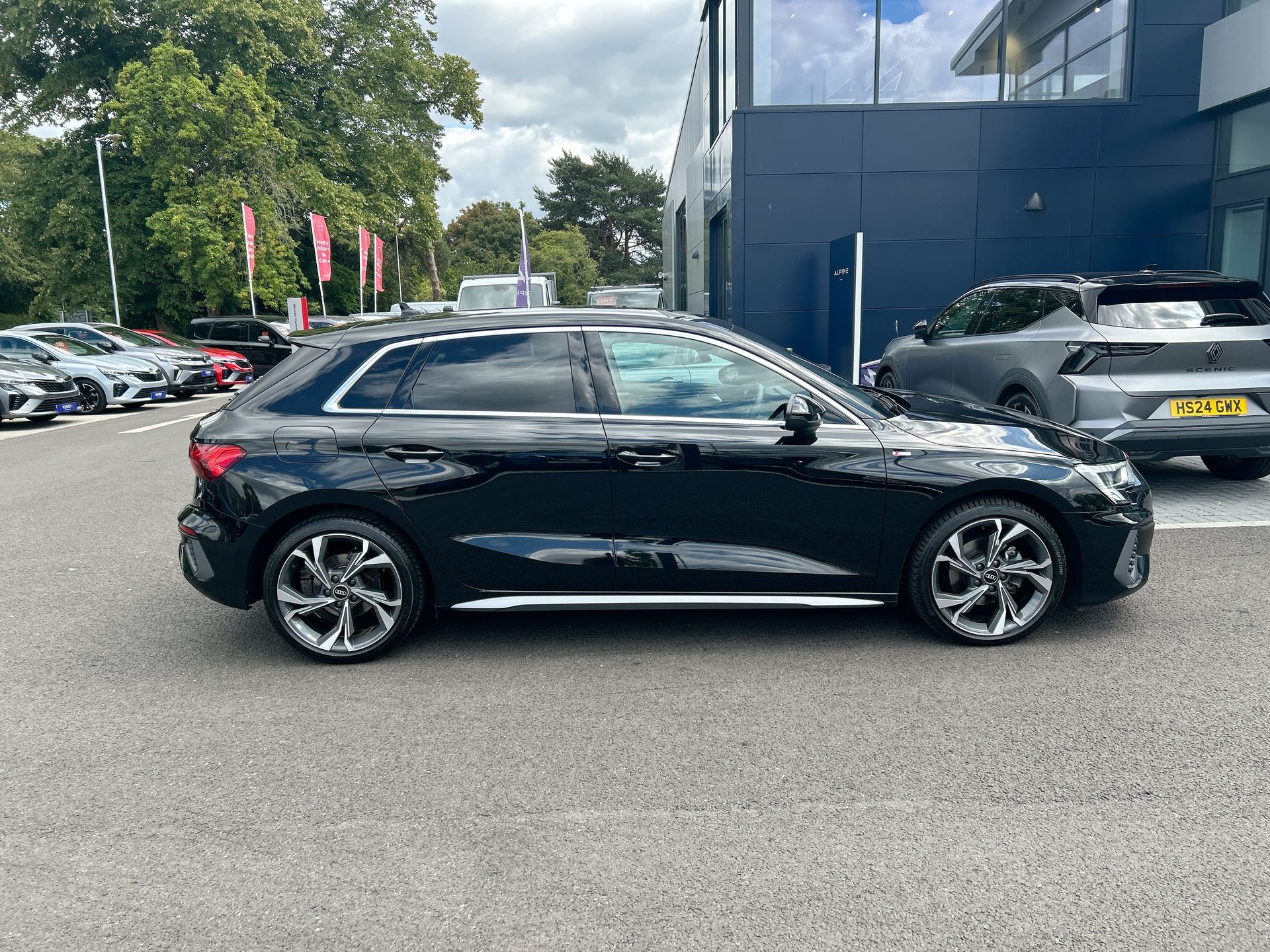 30 TFSI S TRONIC