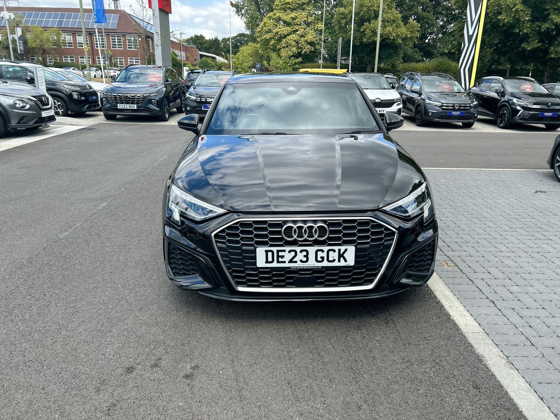 30 TFSI S TRONIC