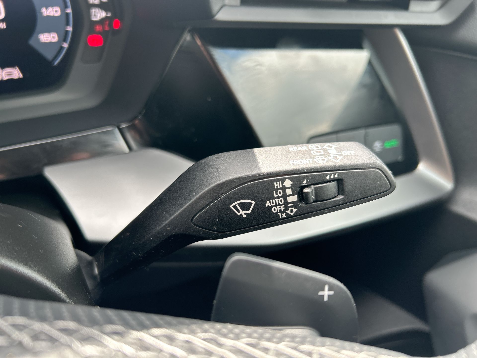 30 TFSI S TRONIC