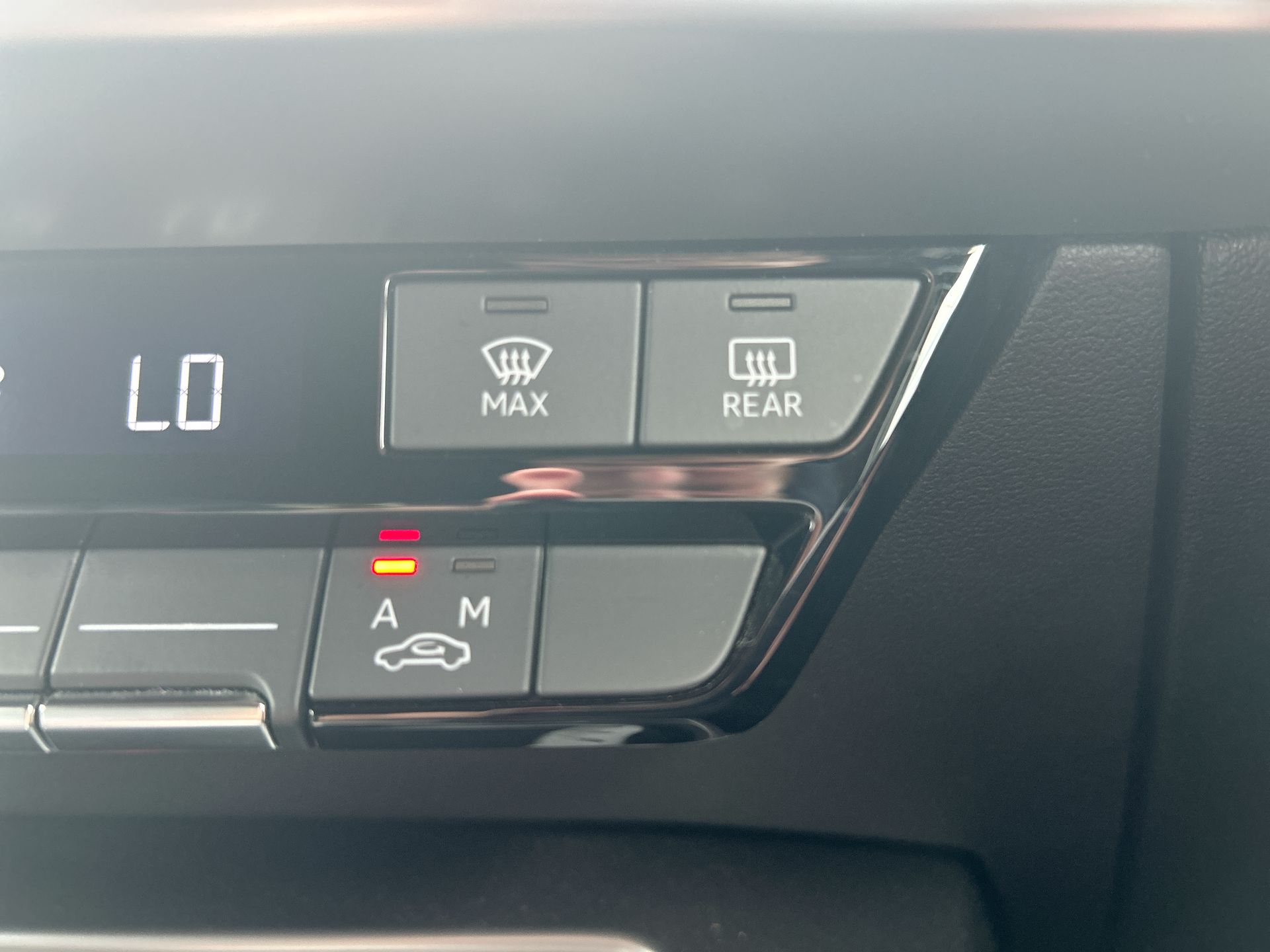 30 TFSI S TRONIC
