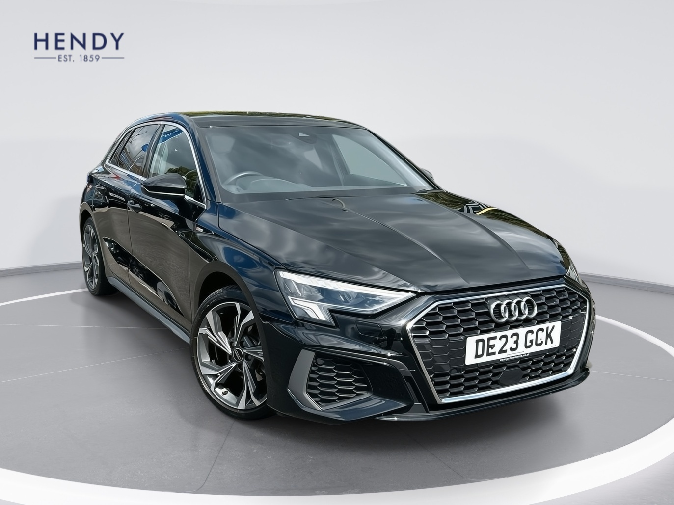 30 TFSI S TRONIC
