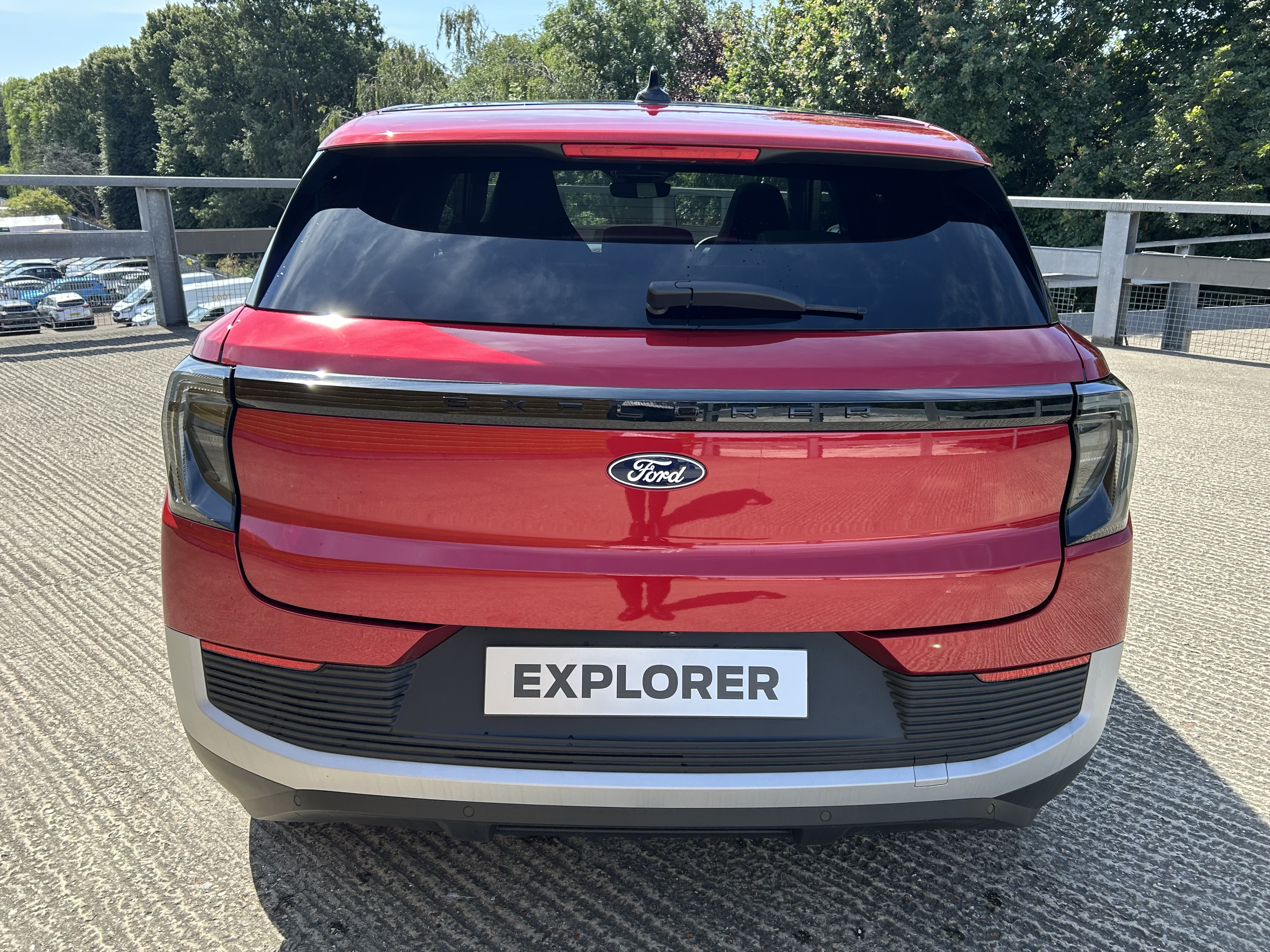 FORD EXPLORER 210KW PREMIUM 77KWH 5DR AUTO
