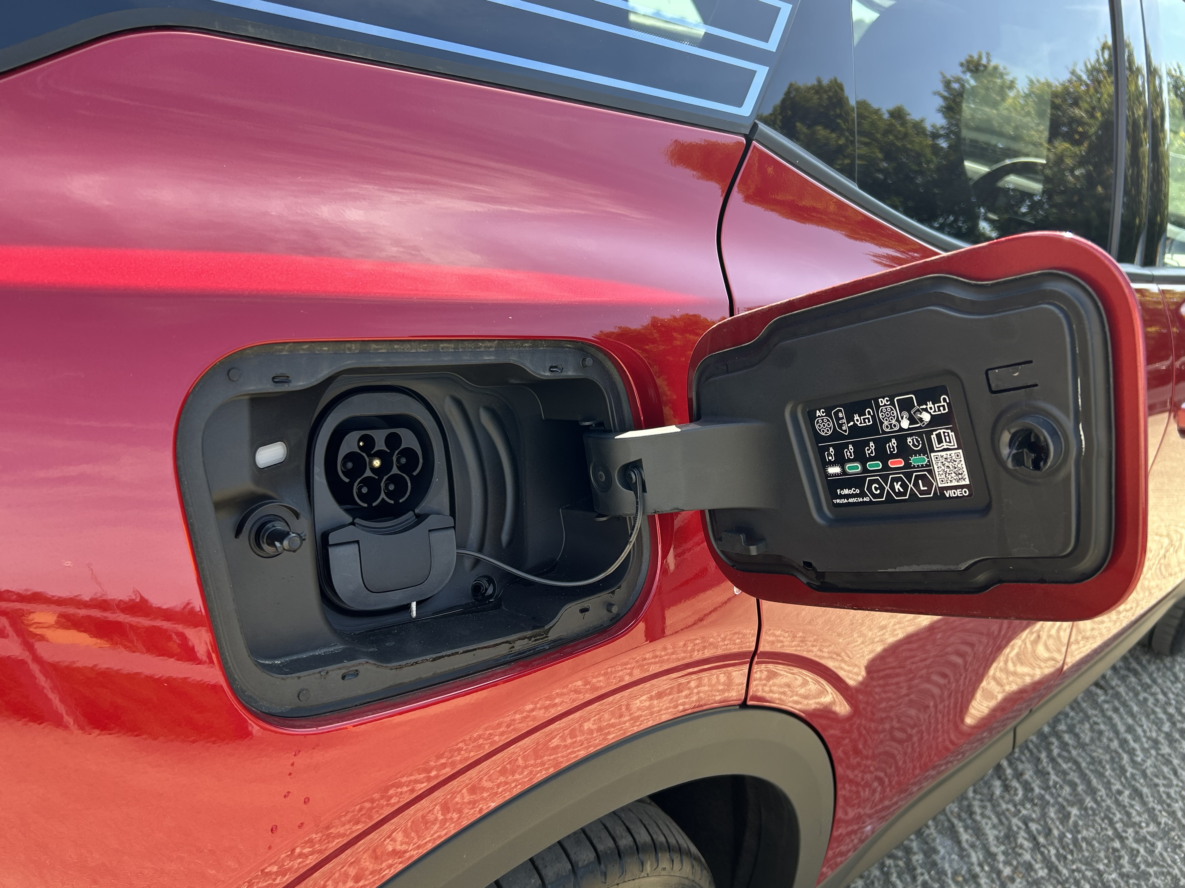 FORD EXPLORER 210KW PREMIUM 77KWH 5DR AUTO