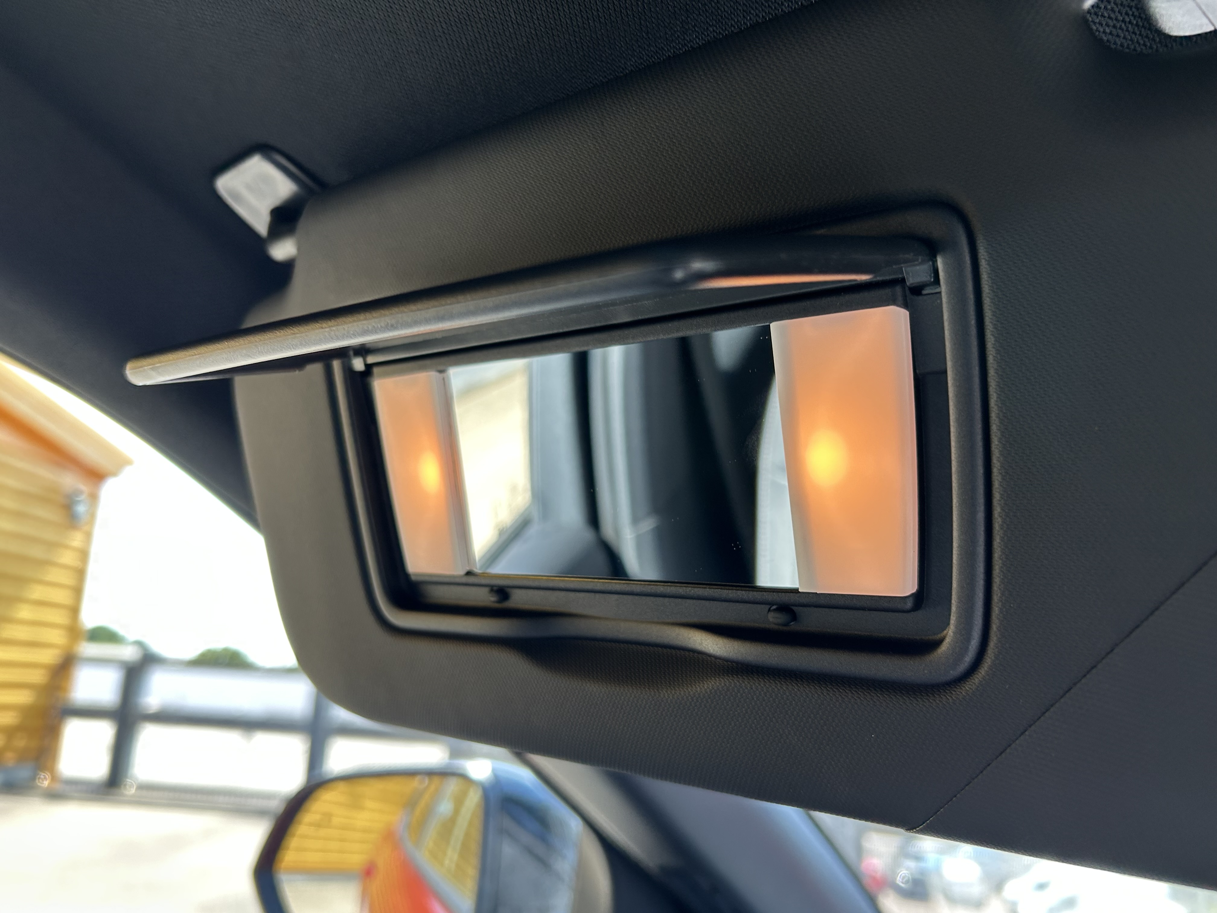 FORD EXPLORER 210KW PREMIUM 77KWH 5DR AUTO