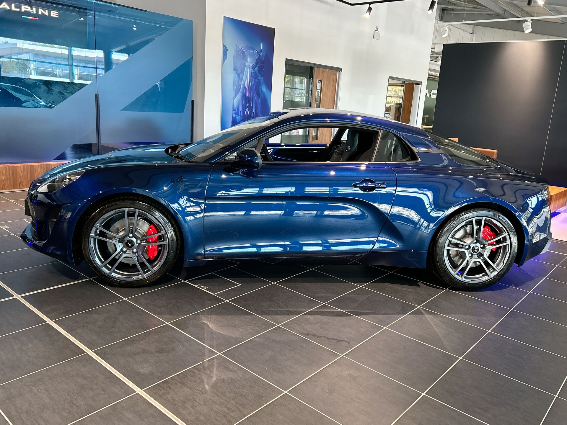 A110 1.8L TURBO 300 GTS 2DR DCT COUPE