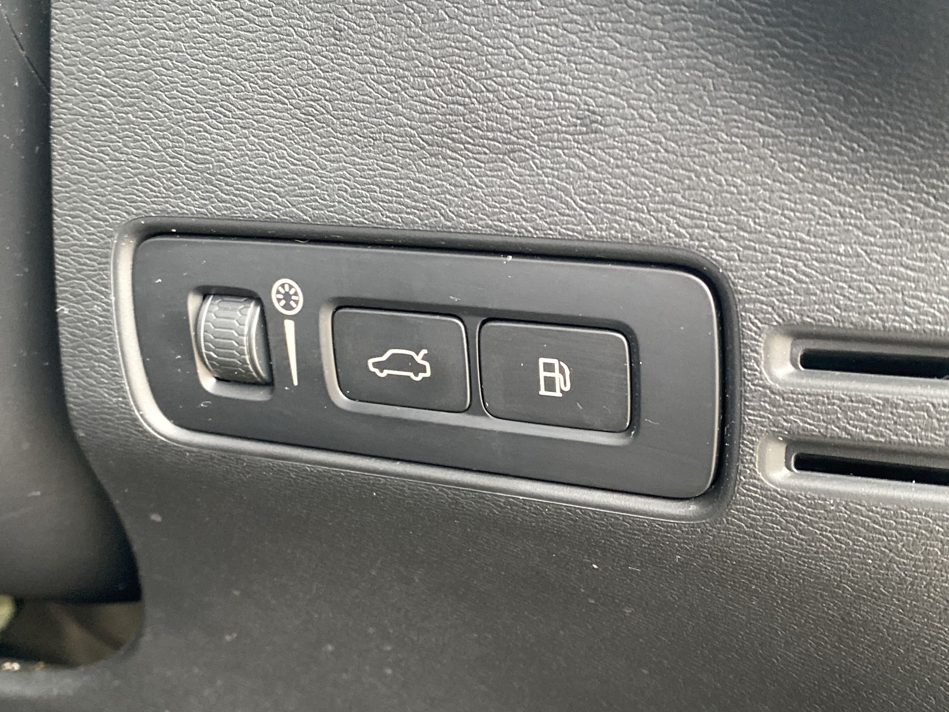 T4 RECHARGE PHEV