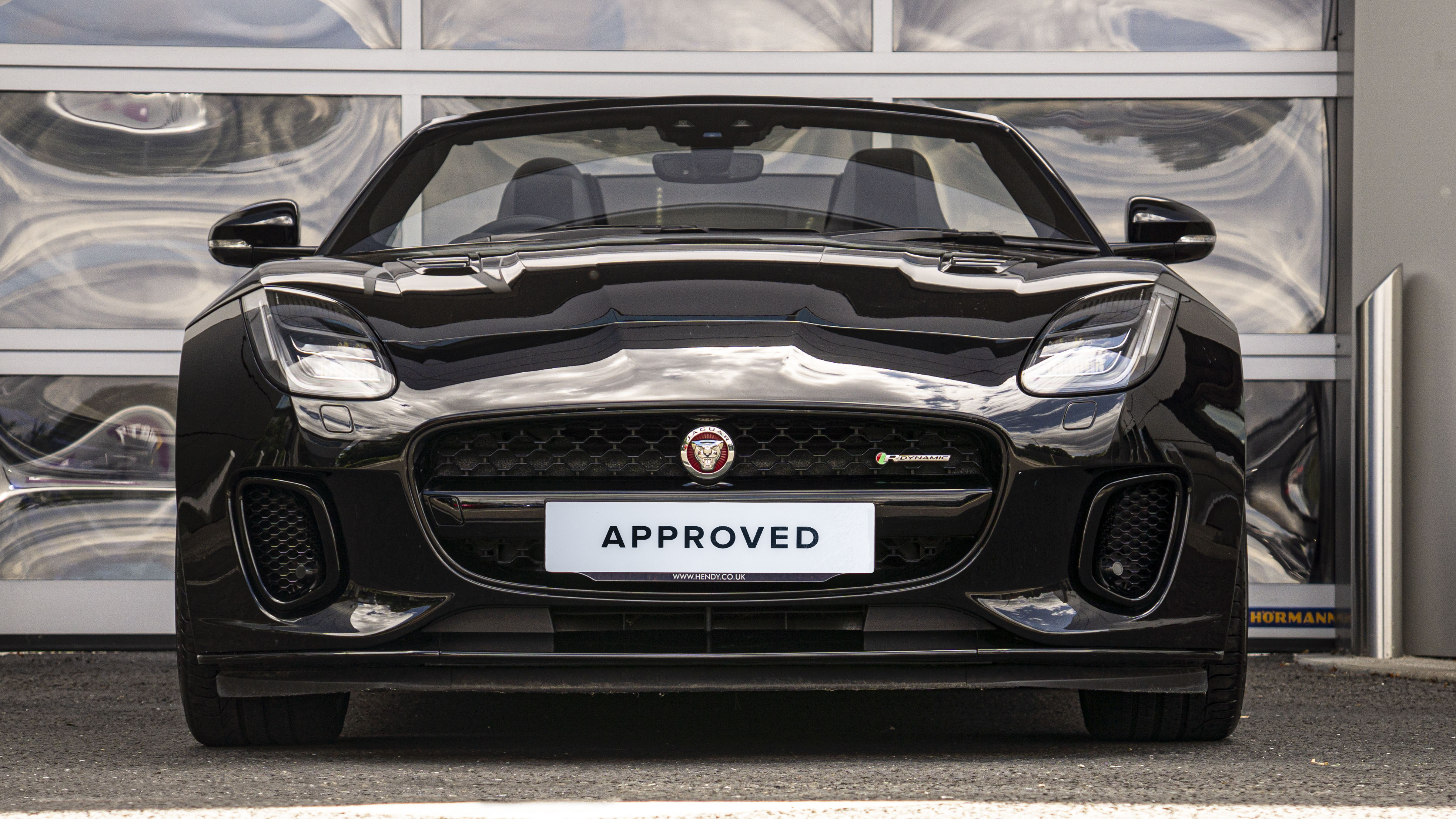380 SUPERCHARGED V6 AWD