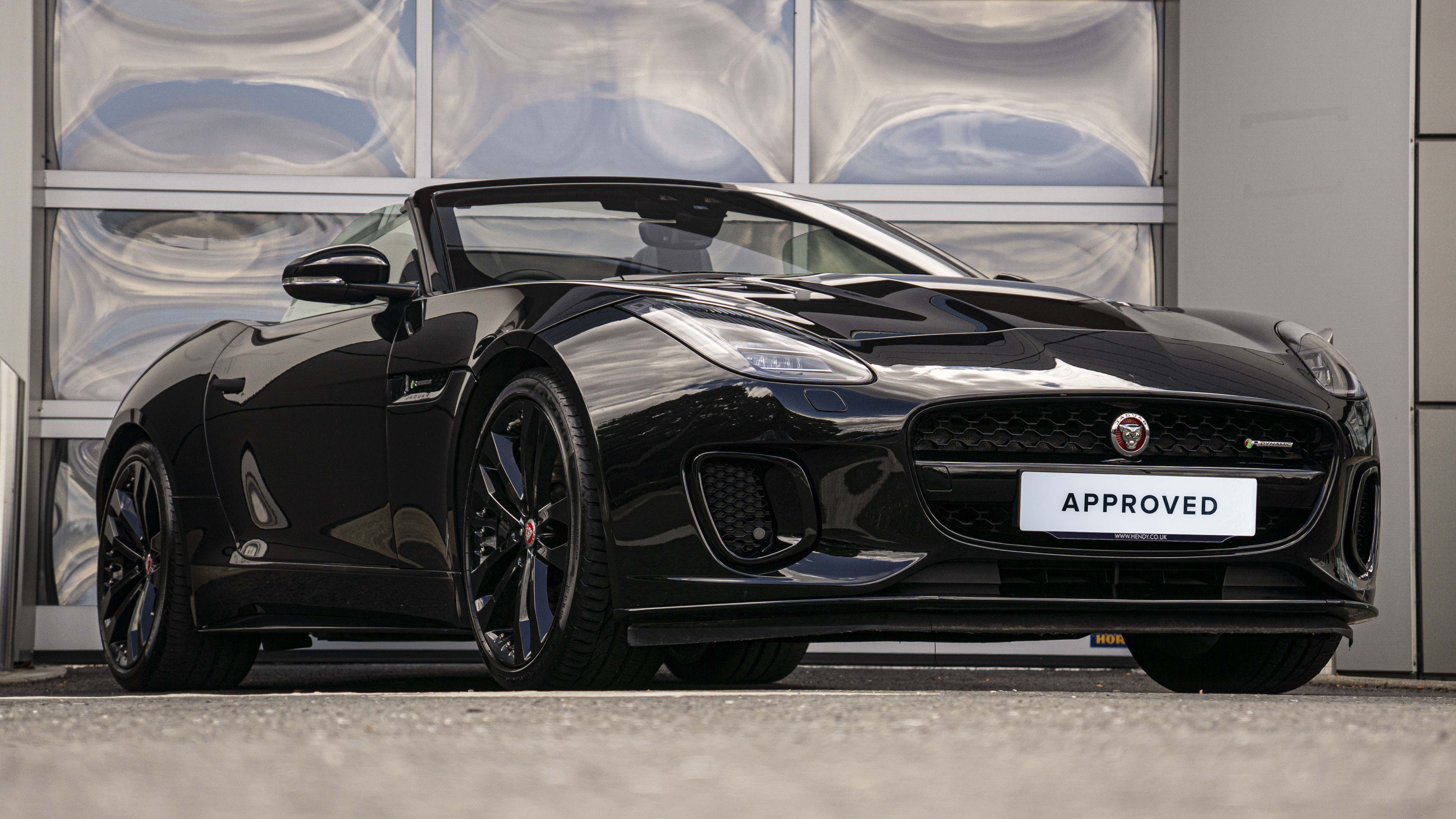 380 SUPERCHARGED V6 AWD