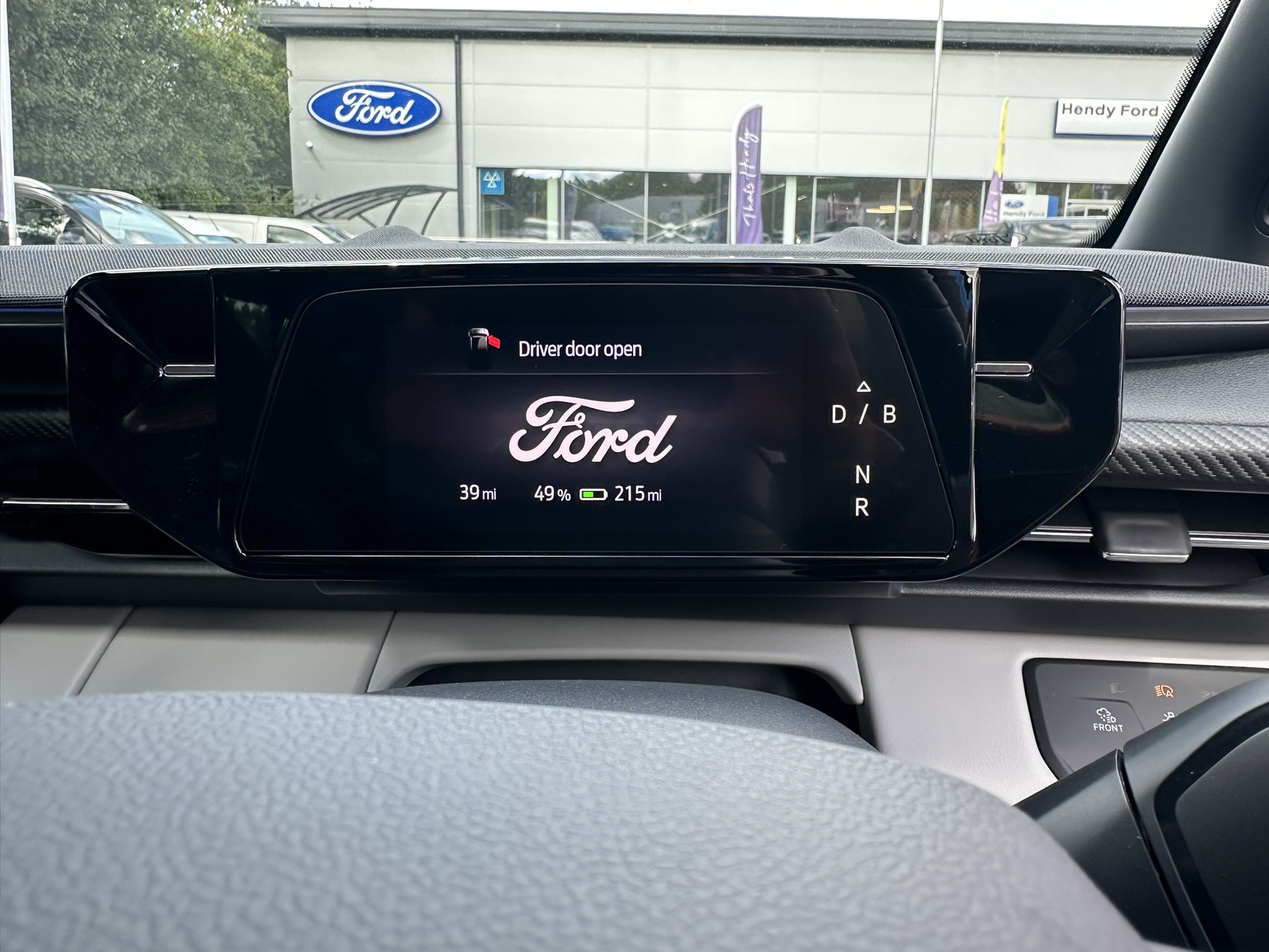 EXPLORER EV PREMIUM 5 DOOR 77KWH EXTENDED RANGE RWD 1 SPEED AUTOMATIC