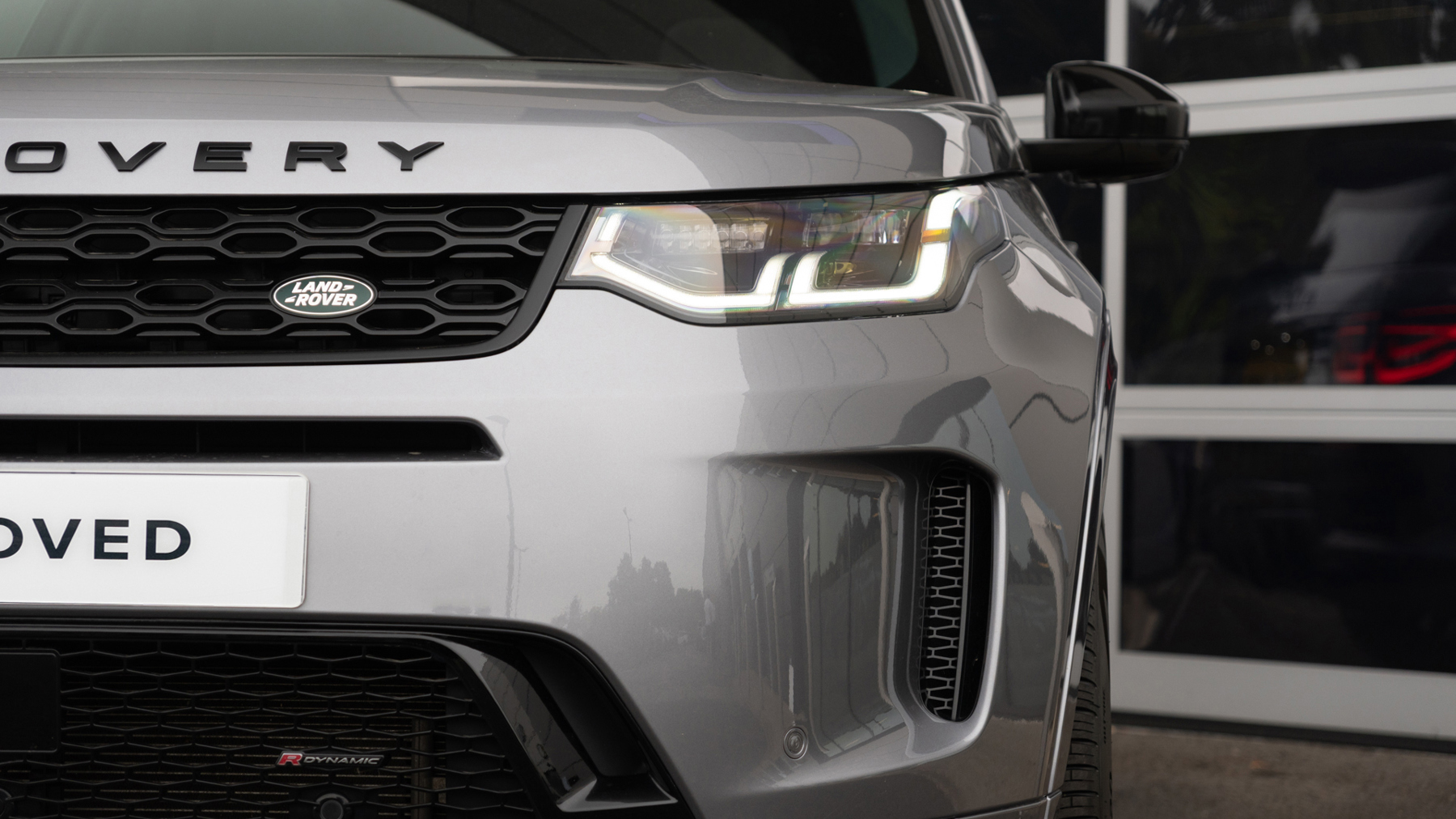 Land Rover DISCOVERY SPORT, SUV, Eiger Grey .