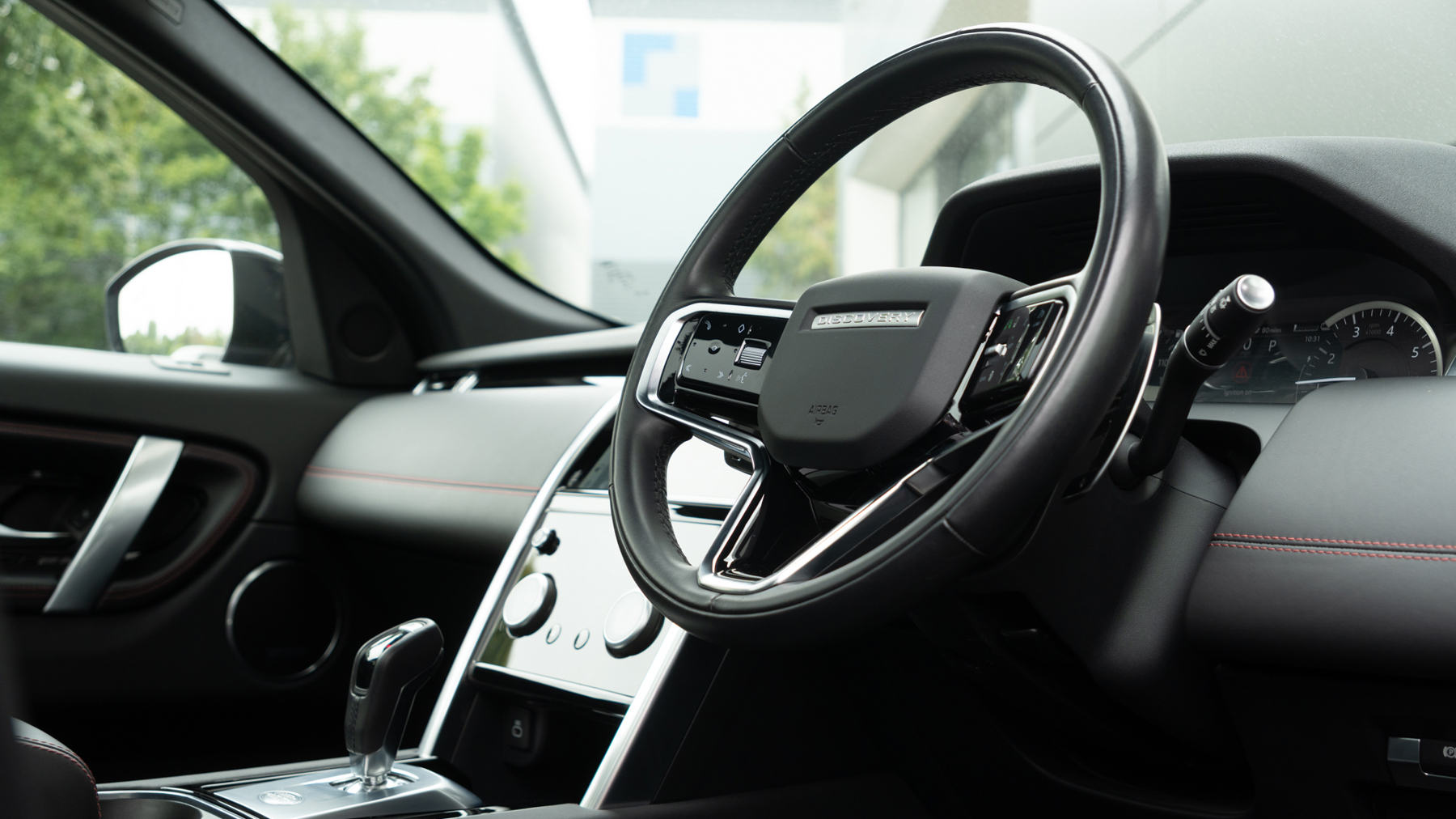 Land Rover DISCOVERY SPORT, SUV, Eiger Grey .
