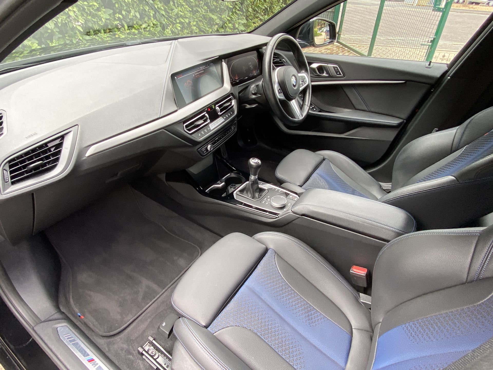 118I 136 LIVE COCKPIT PROFESSIONAL