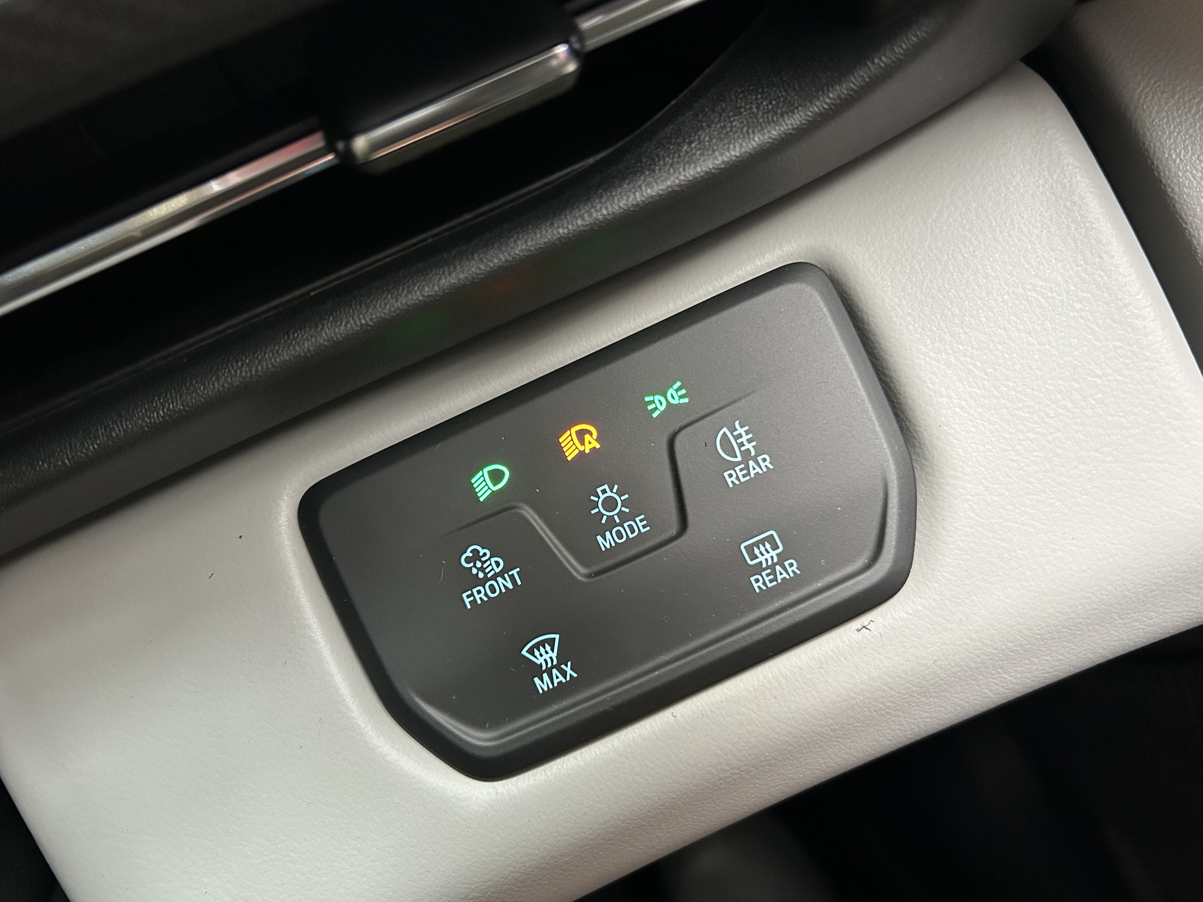 FORD CAPRI 210KW PREMIUM 77KWH 5DR AUTO [DRIVER ASSIST PACK]