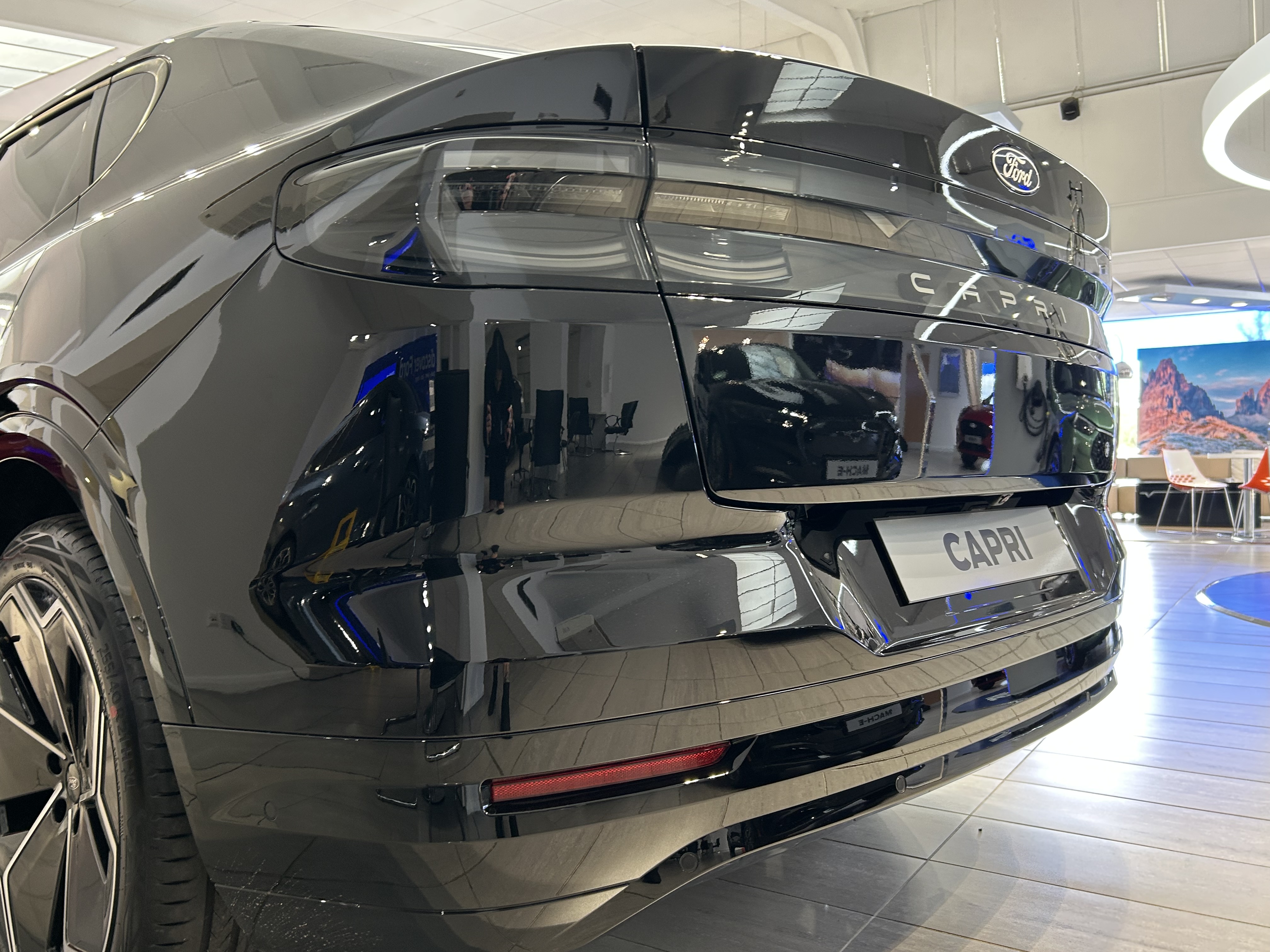 FORD CAPRI 210KW PREMIUM 77KWH 5DR AUTO [DRIVER ASSIST PACK]