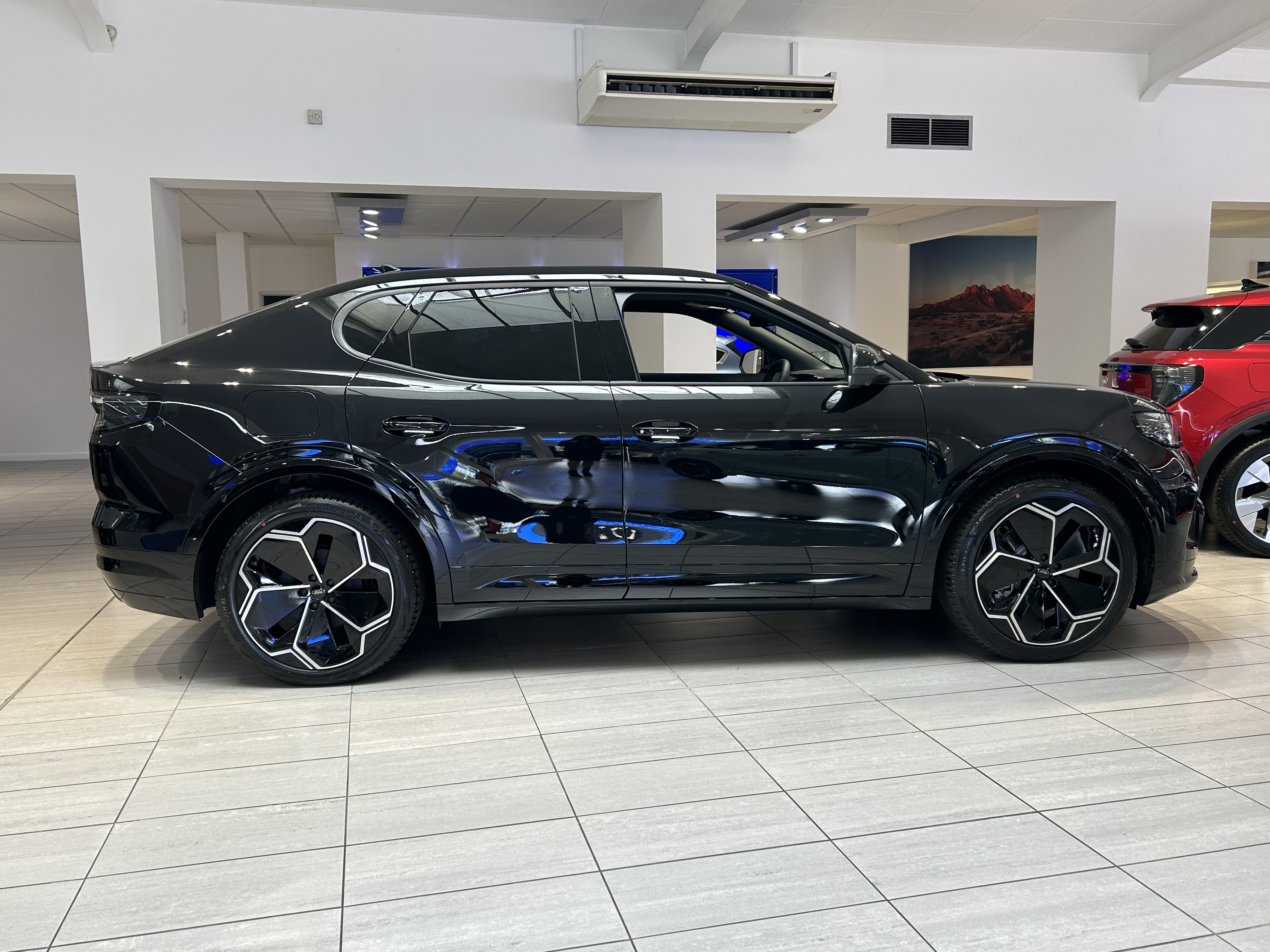 FORD CAPRI 210KW PREMIUM 77KWH 5DR AUTO [DRIVER ASSIST PACK]
