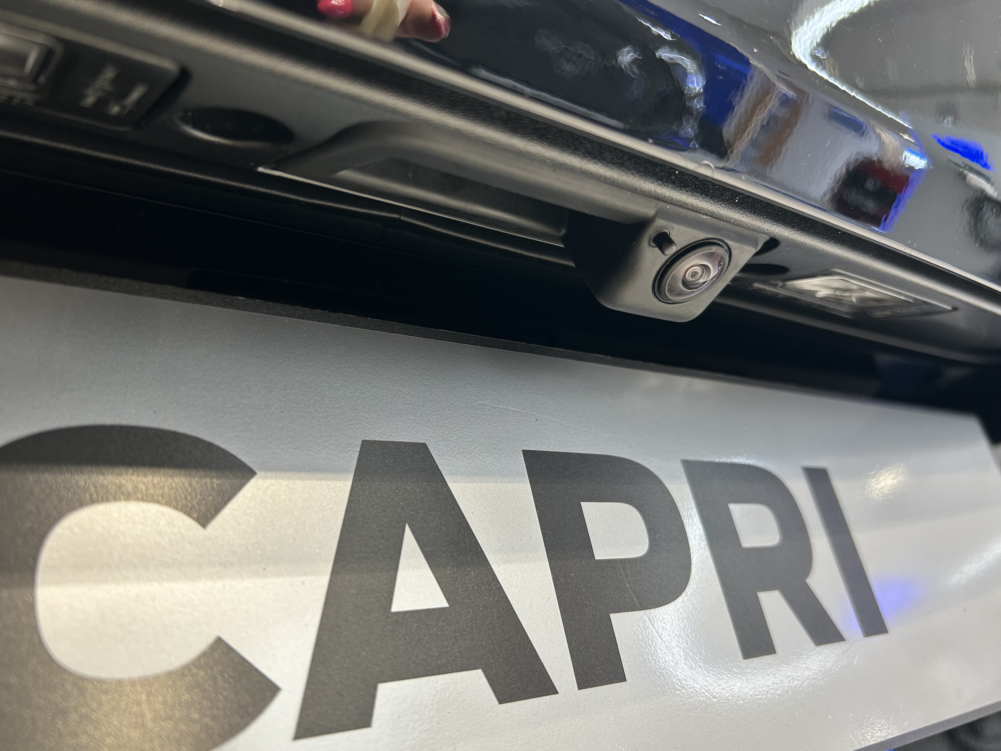 FORD CAPRI 210KW PREMIUM 77KWH 5DR AUTO [DRIVER ASSIST PACK]