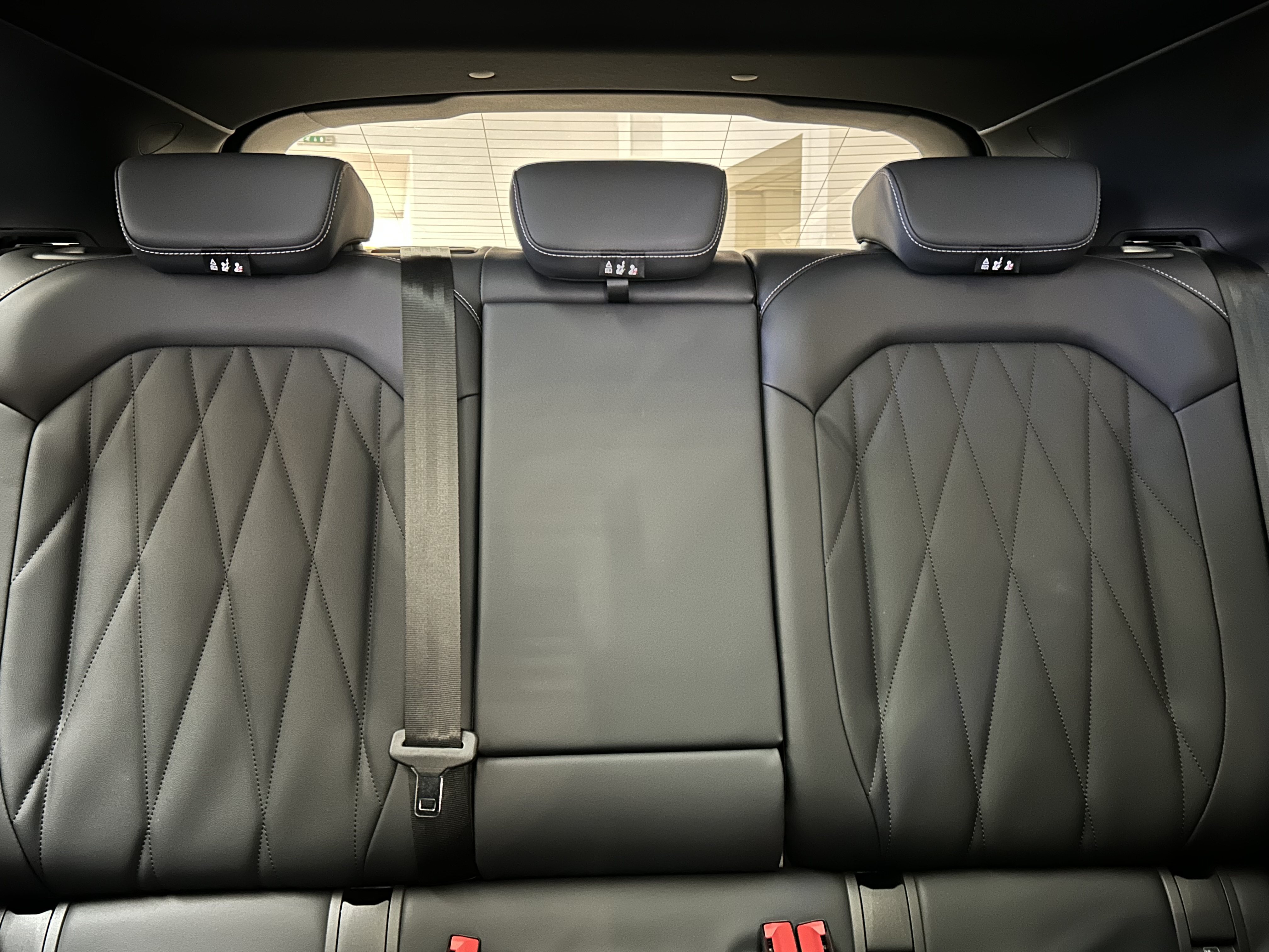 FORD CAPRI 210KW PREMIUM 77KWH 5DR AUTO [DRIVER ASSIST PACK]
