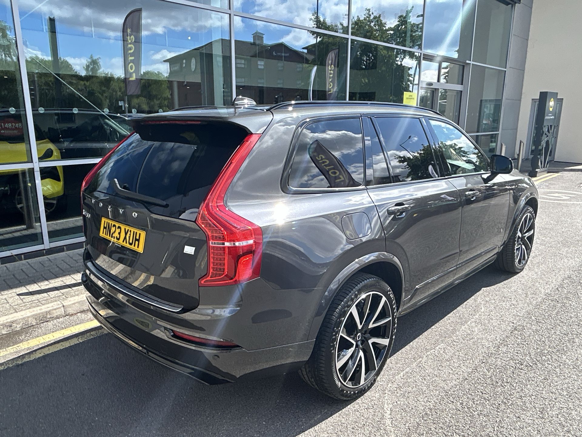 T8 455 RC PHEV DARK AWD GTRON