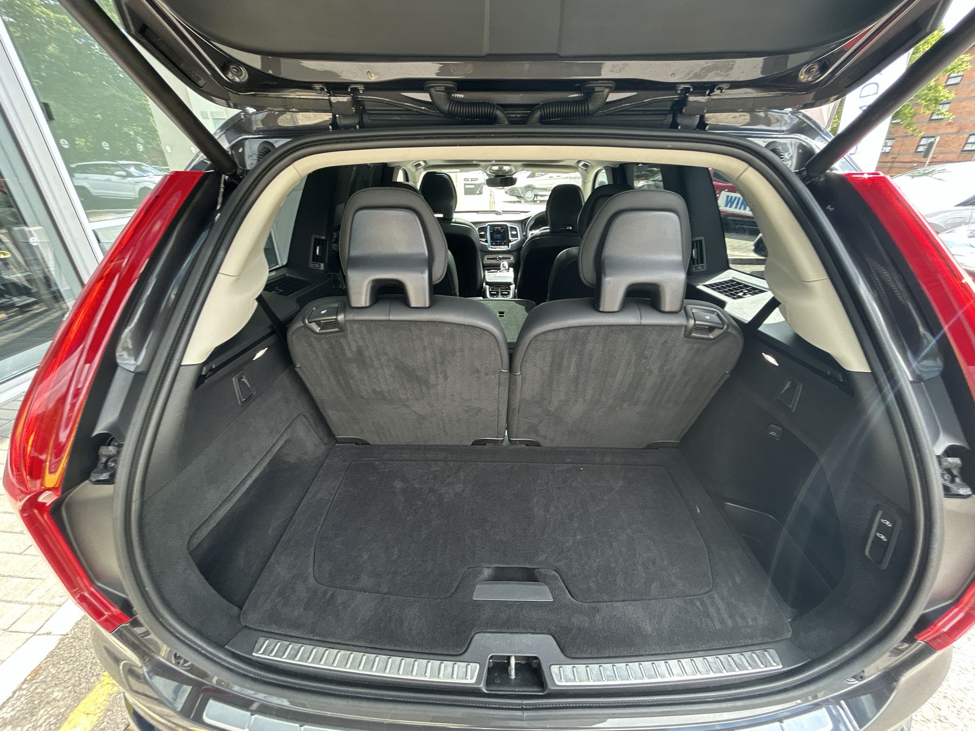 T8 455 RC PHEV DARK AWD GTRON