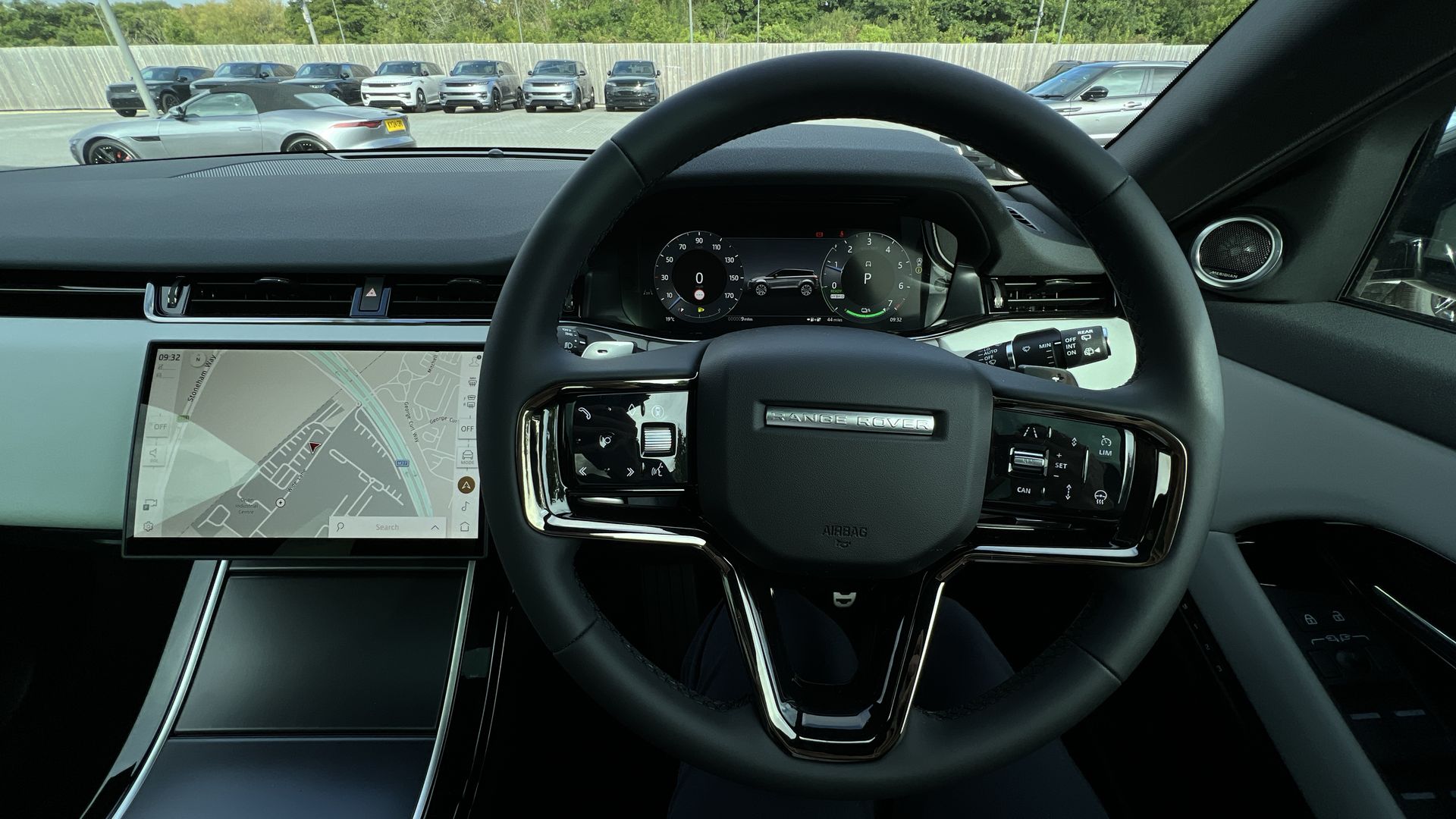 RANGE ROVER EVOQUE 1.5 P270E EDITION 5DR AUTO HATCHBACK