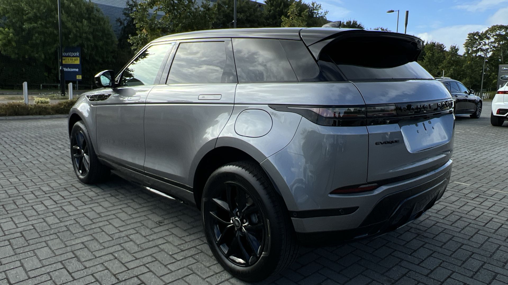 RANGE ROVER EVOQUE 1.5 P270E EDITION 5DR AUTO HATCHBACK
