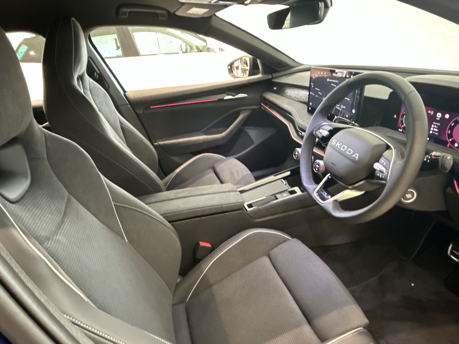 SUPERB 1.5 TSI E-TEC SPORTLINE 5DR DSG HATCHBACK