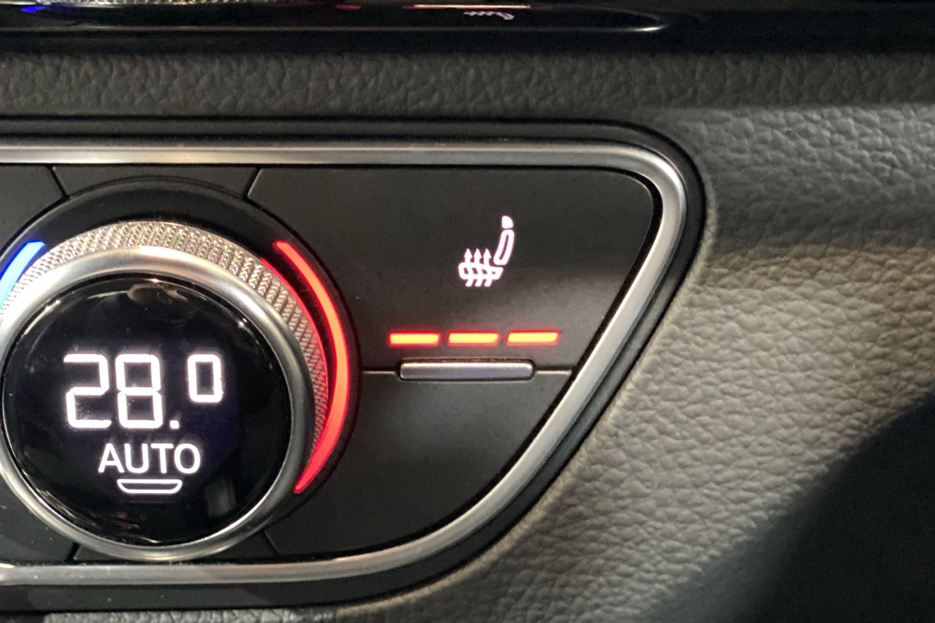 40 TDI QUATTRO S TRONIC