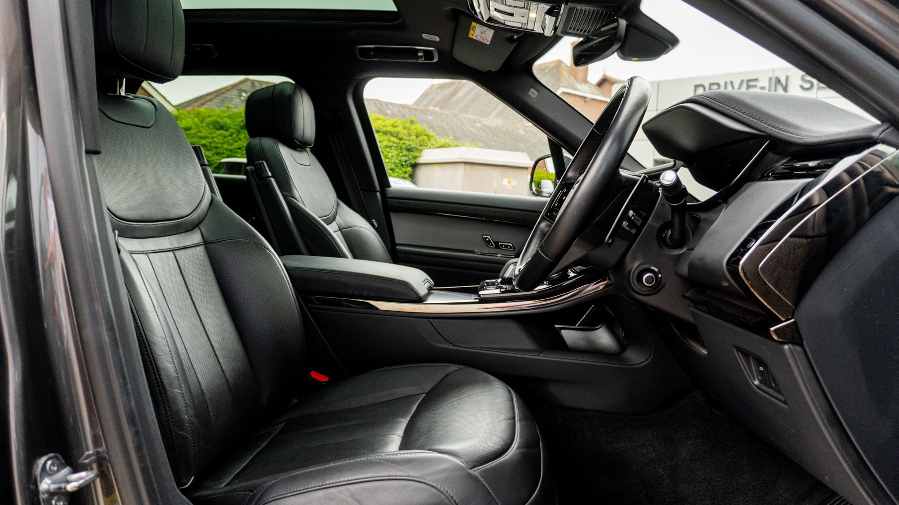 Land Rover RANGE ROVER SPORT, SUV, Charente Grey .