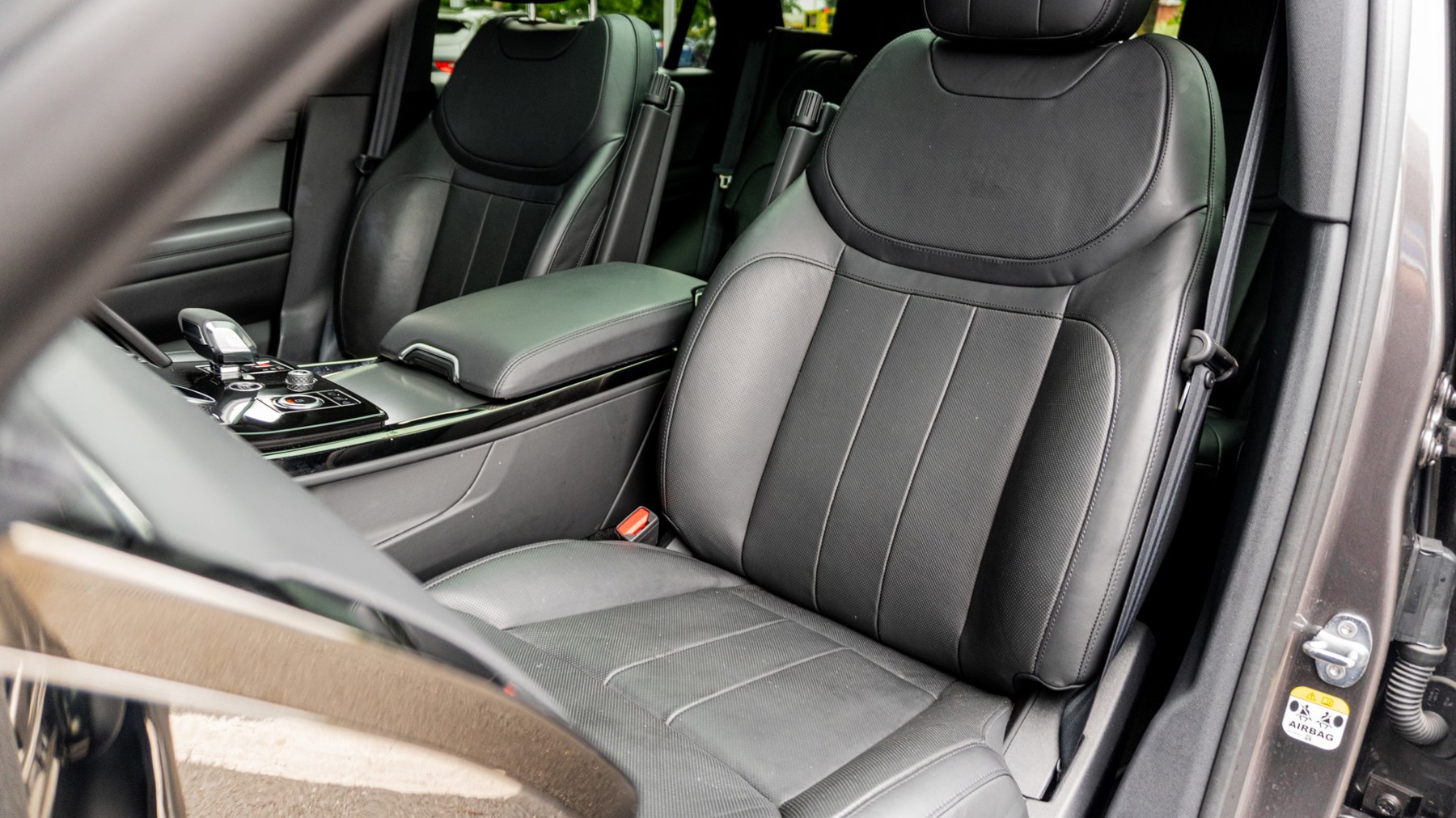 Land Rover RANGE ROVER SPORT, SUV, Charente Grey .