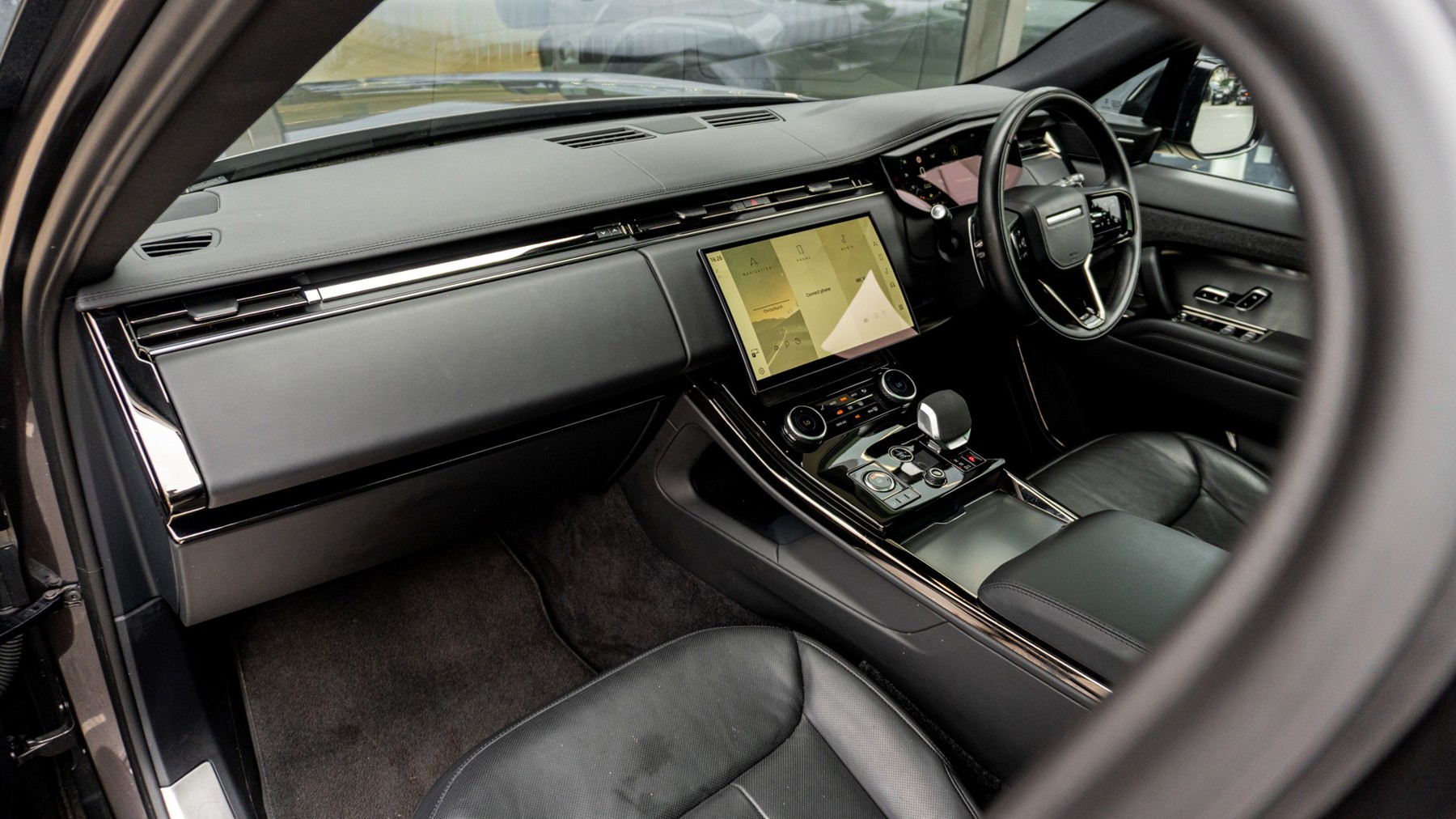Land Rover RANGE ROVER SPORT, SUV, Charente Grey .