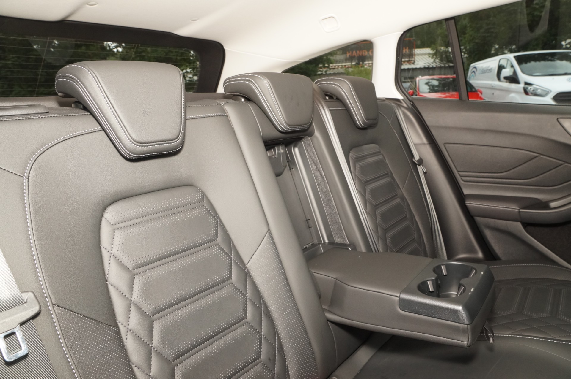 ECOBOOST HYBRID MHEV TITANIUM VIG