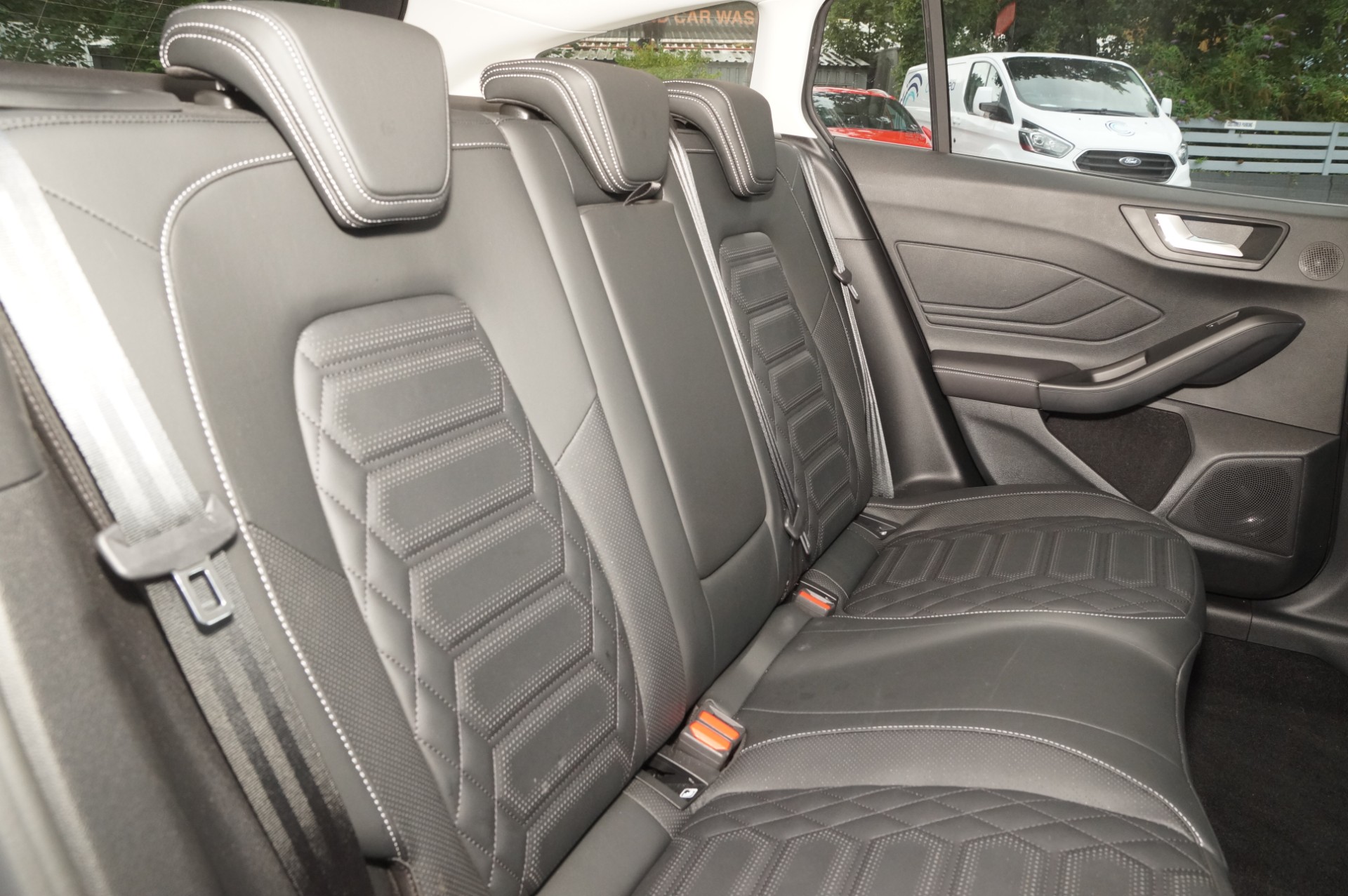 ECOBOOST HYBRID MHEV TITANIUM VIG