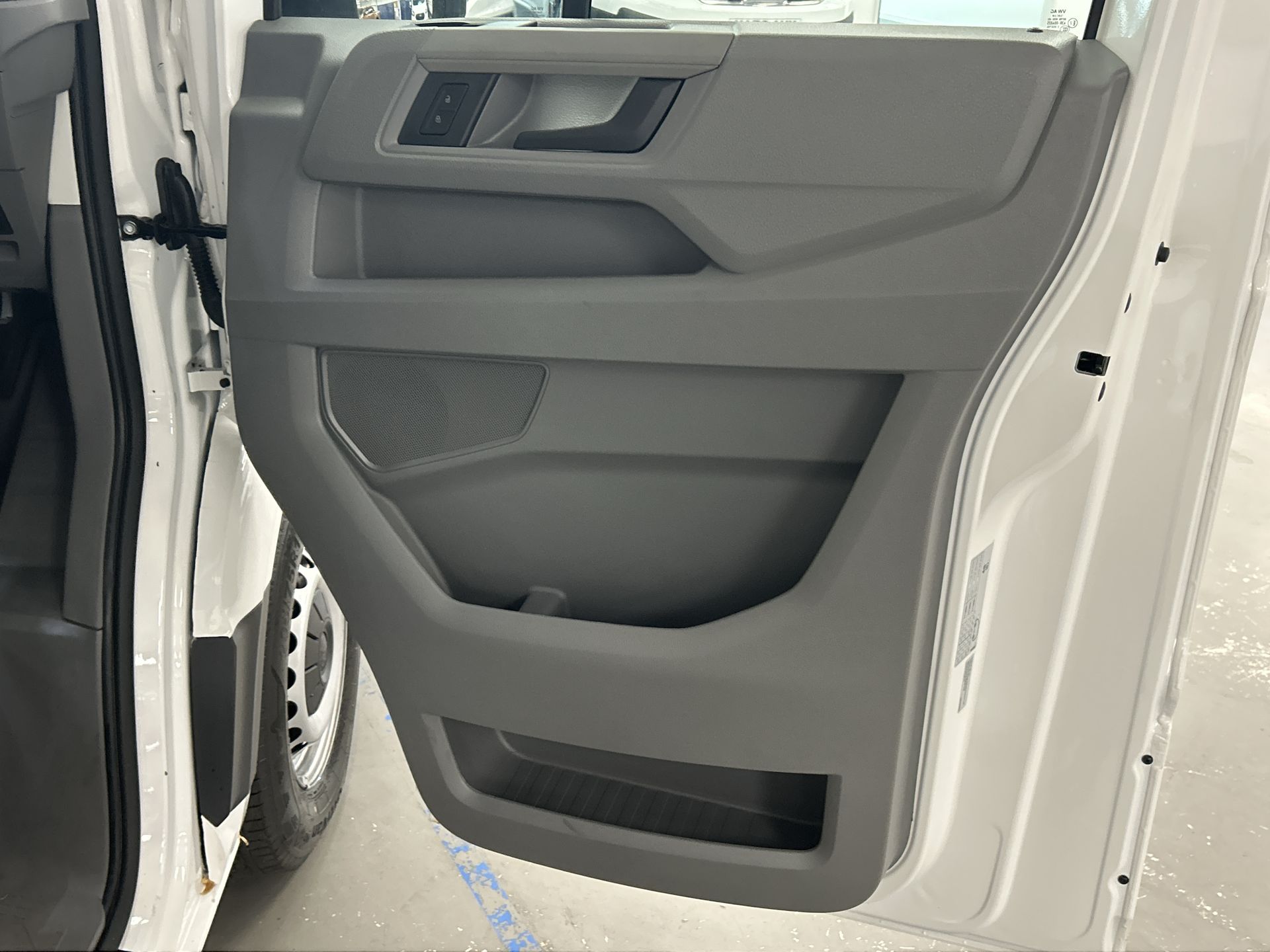 CR35 TDI 140PS HIGH ROOF VAN
