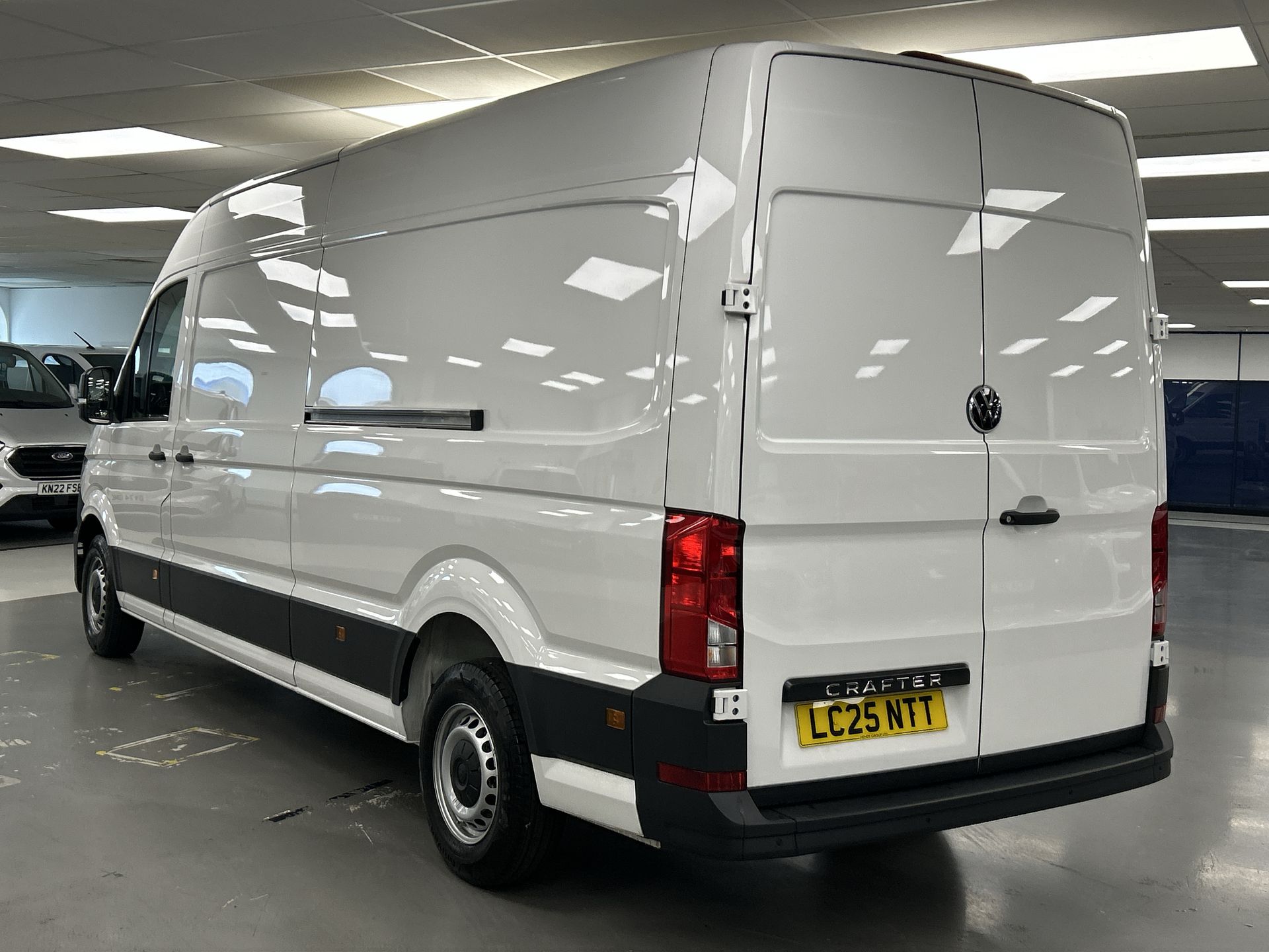 CR35 TDI 140PS HIGH ROOF VAN