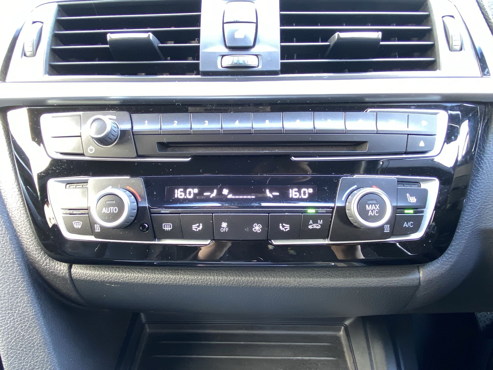 440I PROFESSIONAL MEDIA