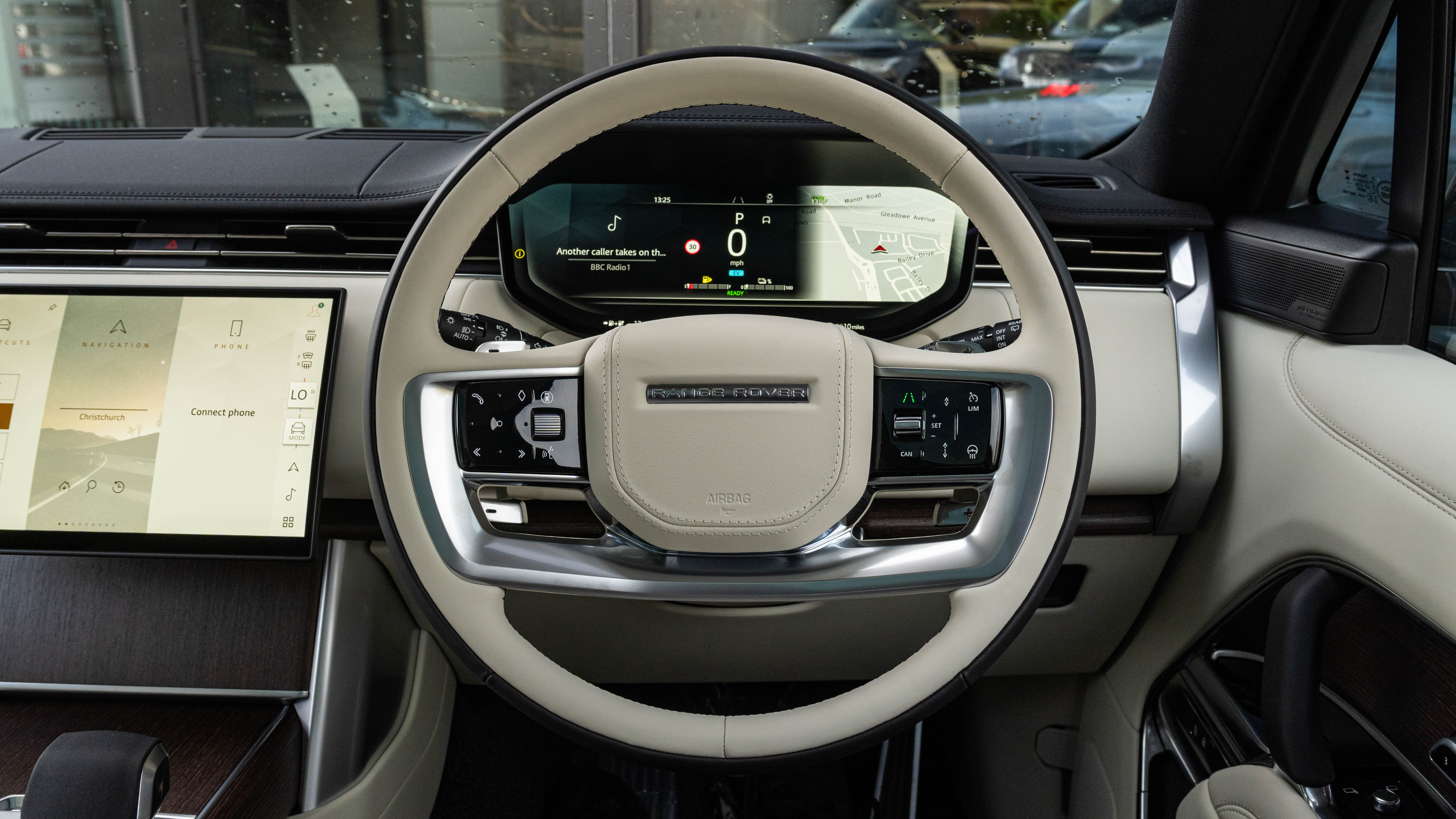 RANGE ROVER 3.0 P460E HSE 4DR AUTO ESTATE