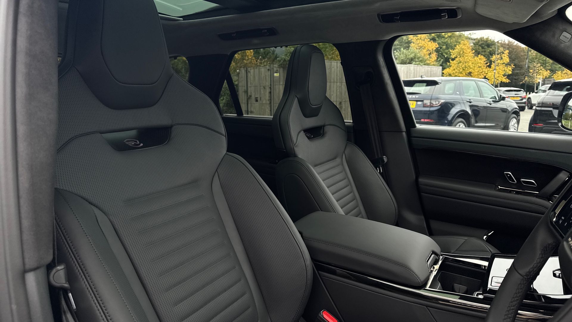 RANGE ROVER SPORT 4.4 P635 V8 SV EDITION TWO 5DR AUTO ESTATE