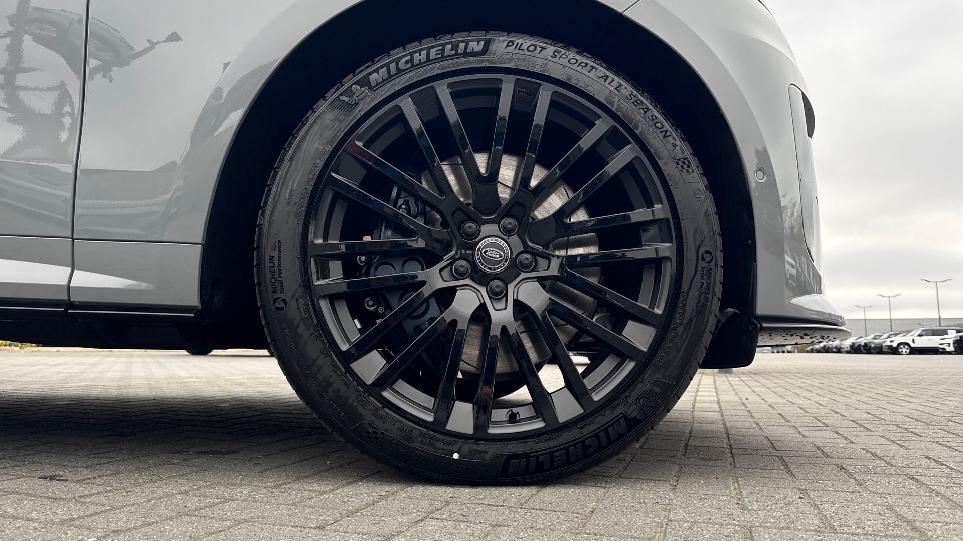 RANGE ROVER SPORT 4.4 P635 V8 SV EDITION TWO 5DR AUTO ESTATE