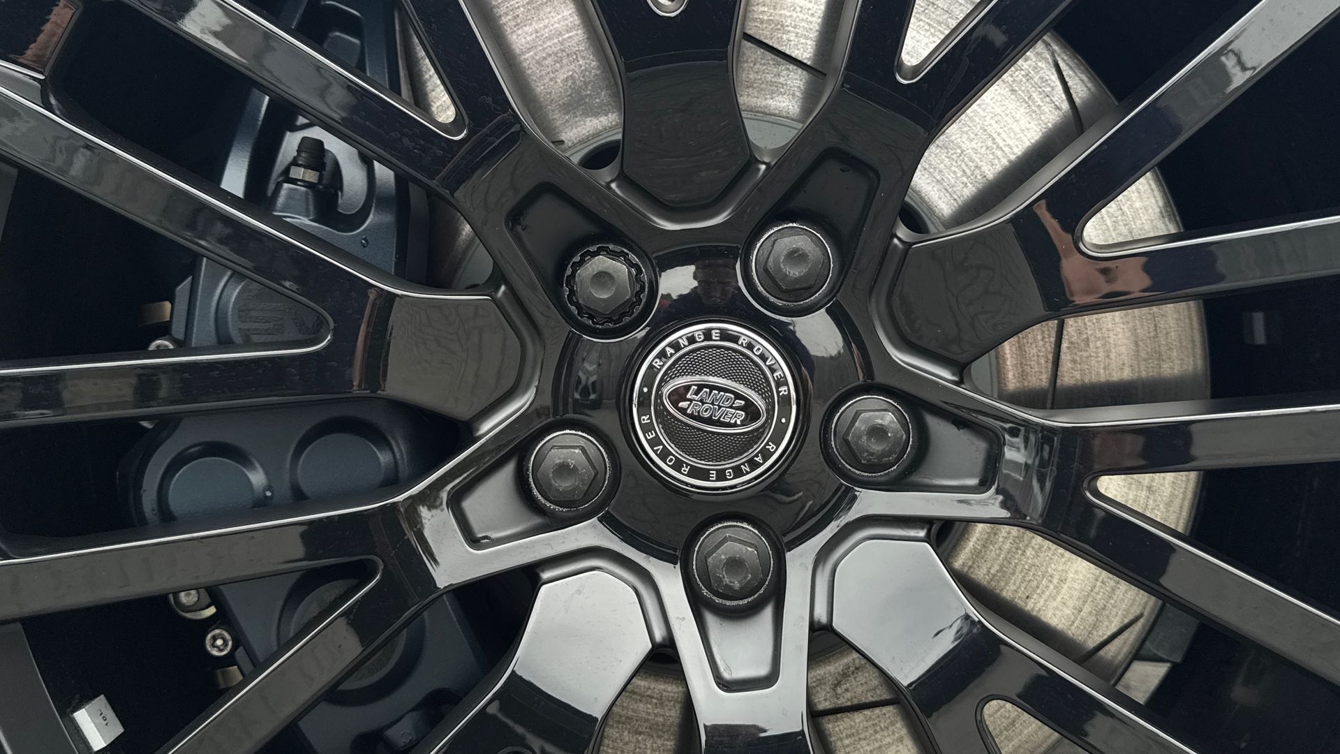 RANGE ROVER SPORT 4.4 P635 V8 SV EDITION TWO 5DR AUTO ESTATE