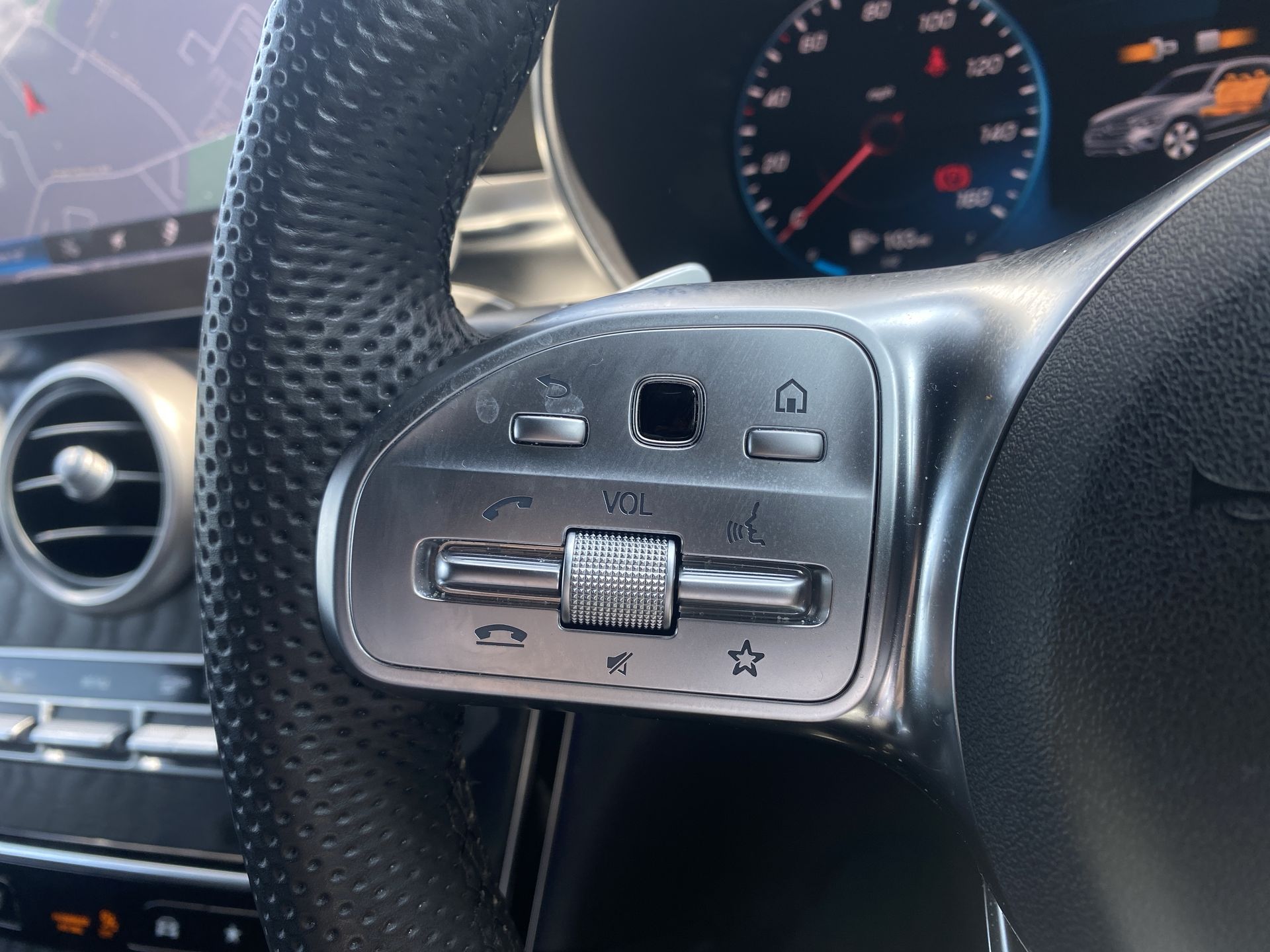 GLC 220D 4MATIC PREMIUM 9G-TRONIC
