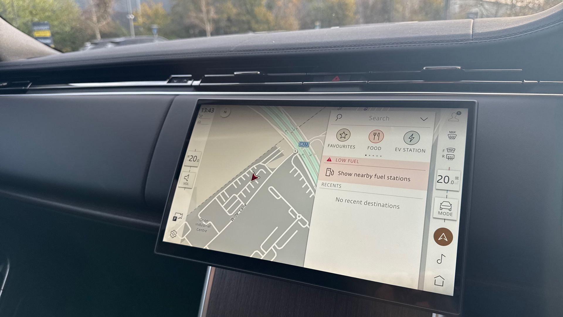 RANGE ROVER 3.0 P460E HSE 4DR AUTO ESTATE