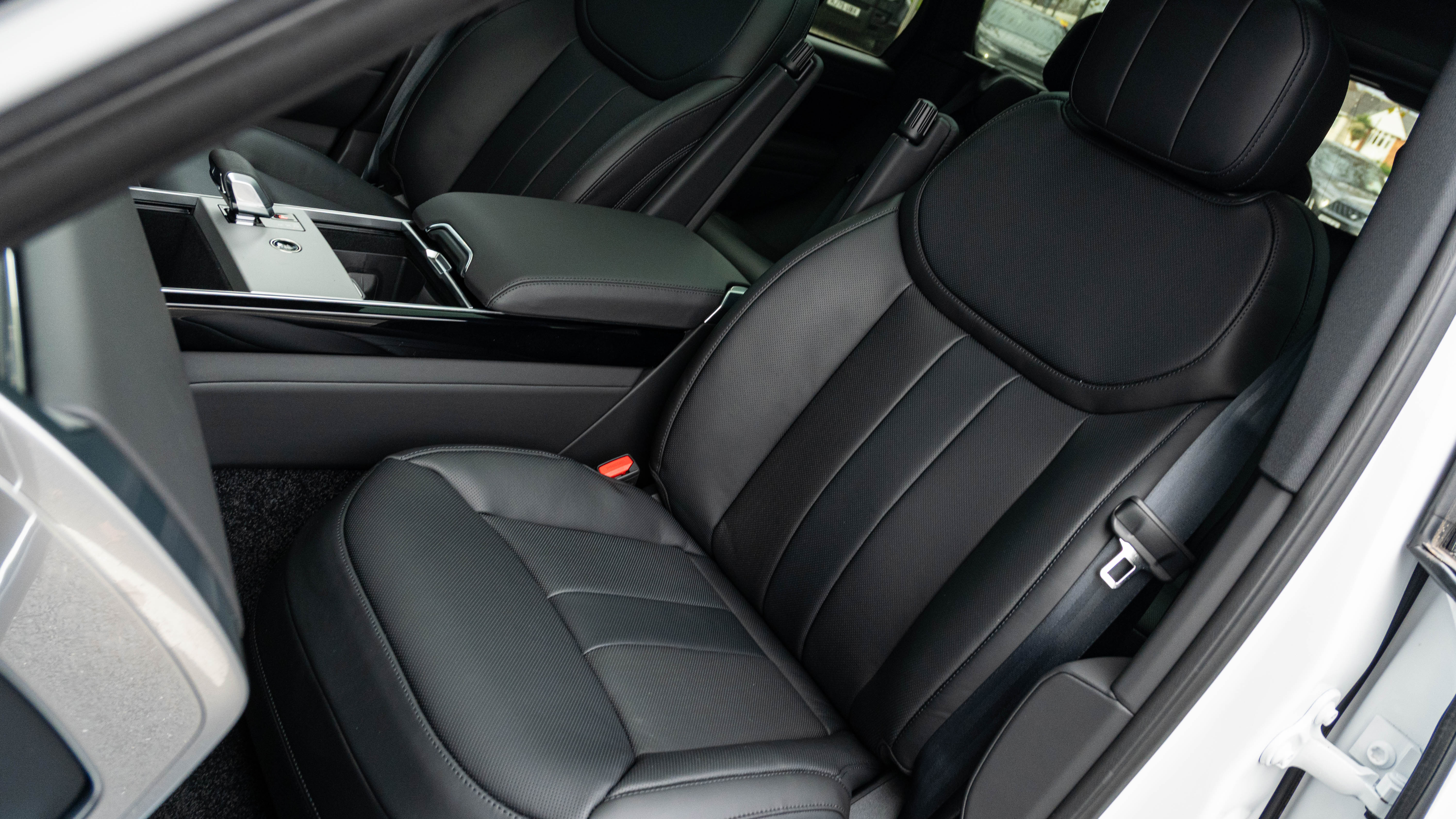 RANGE ROVER 3.0 D350 HSE 4DR AUTO ESTATE