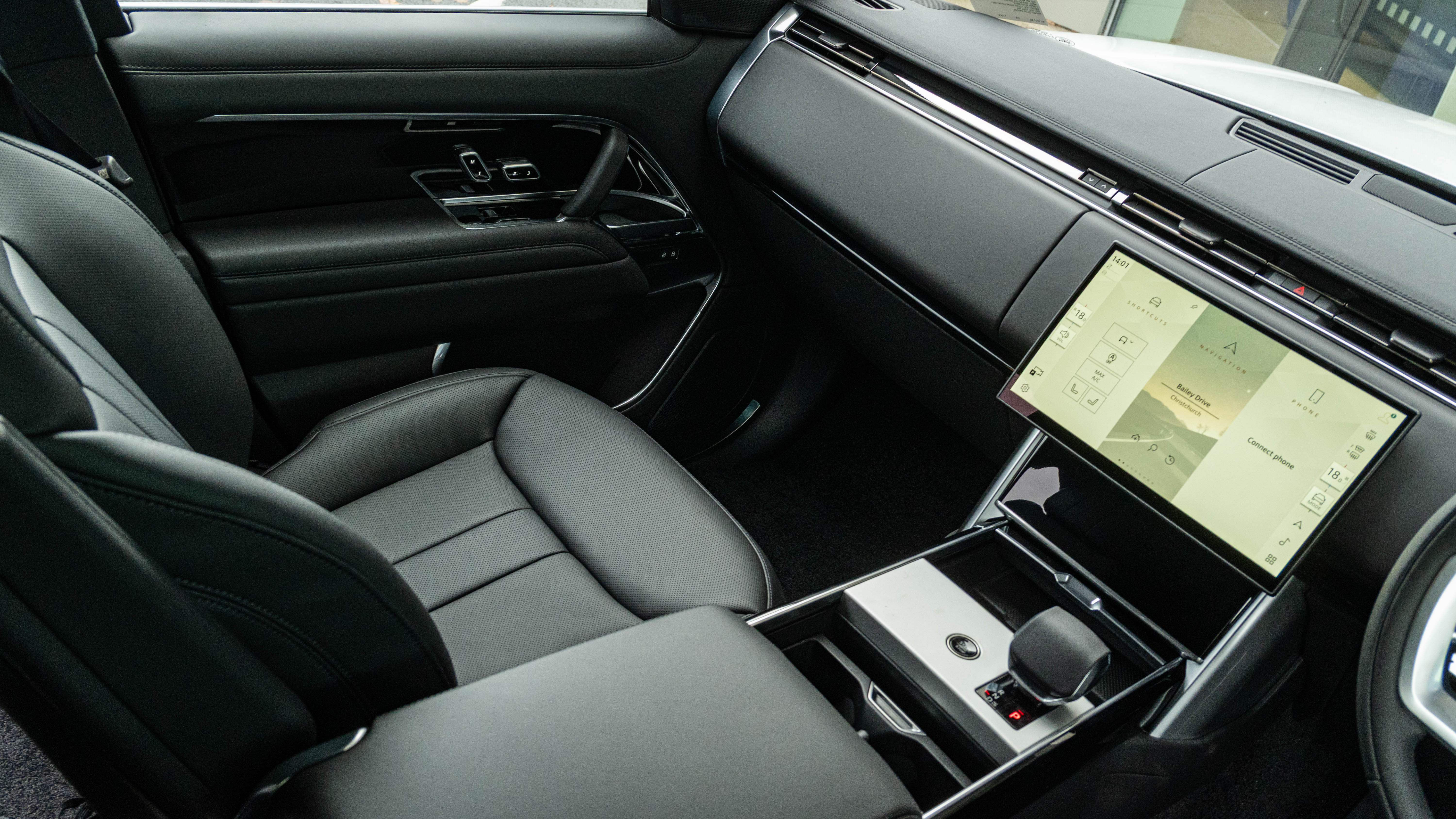 RANGE ROVER 3.0 D350 HSE 4DR AUTO ESTATE