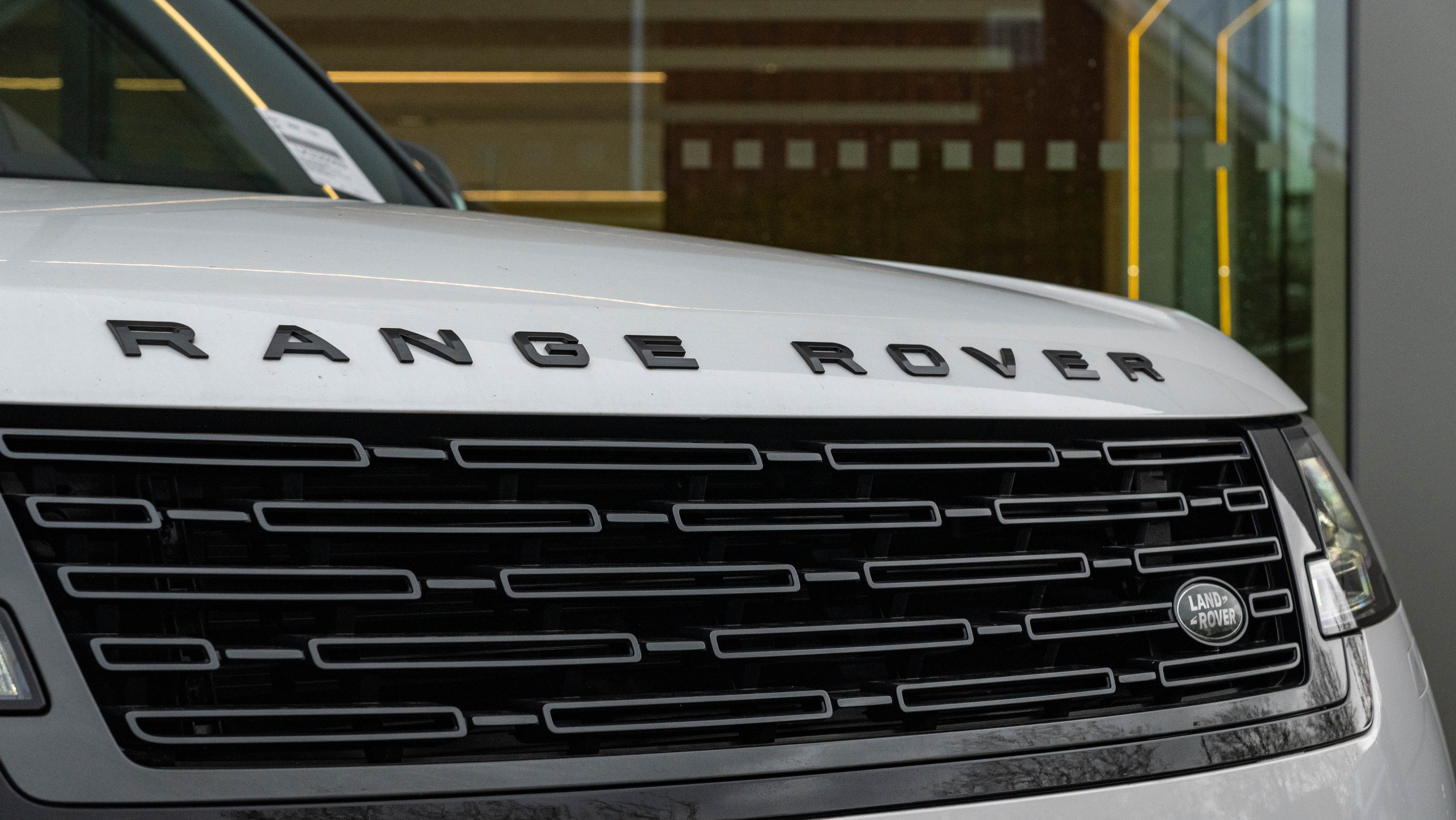 RANGE ROVER 3.0 D350 HSE 4DR AUTO ESTATE