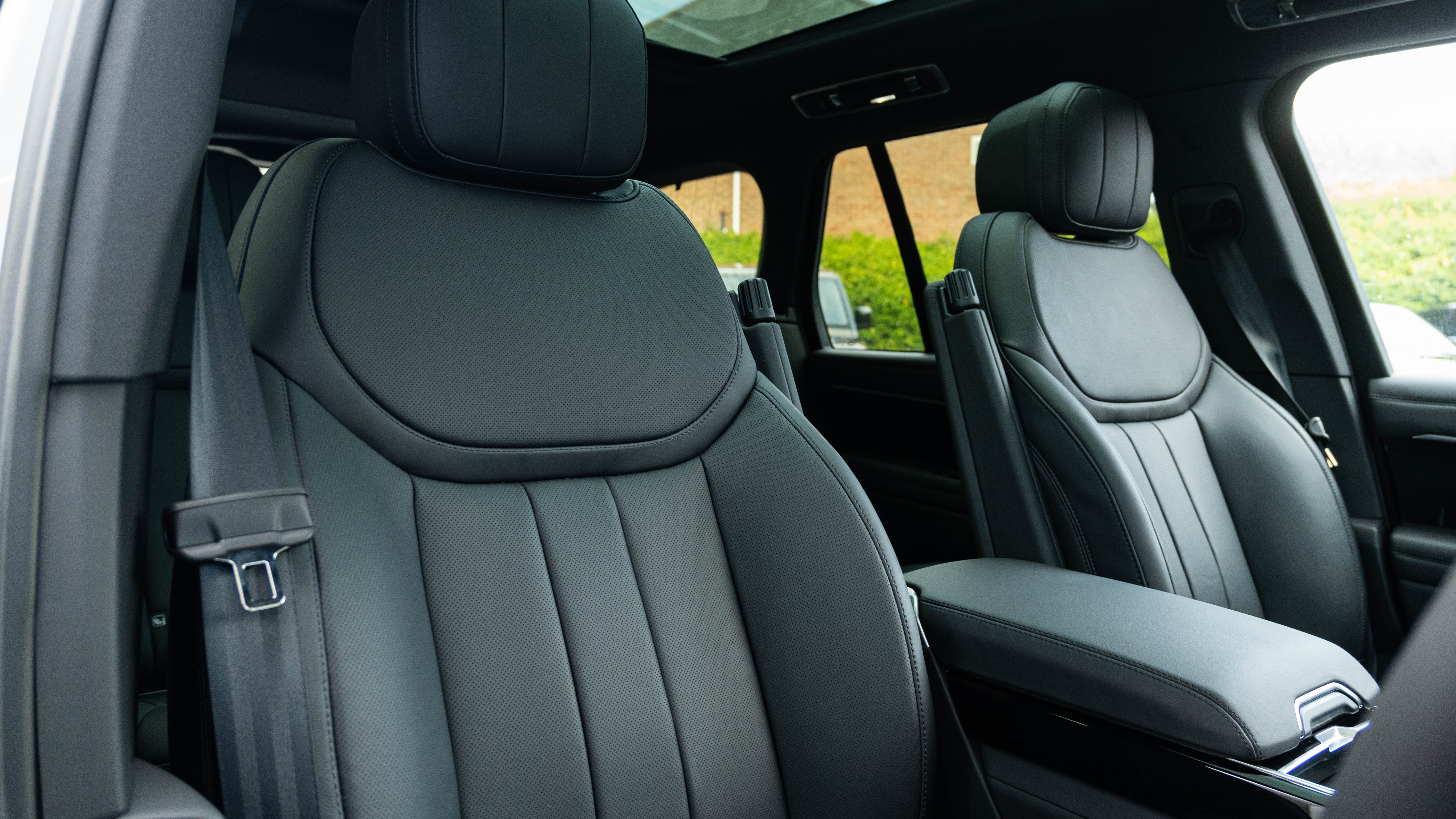 RANGE ROVER 3.0 D350 HSE 4DR AUTO ESTATE