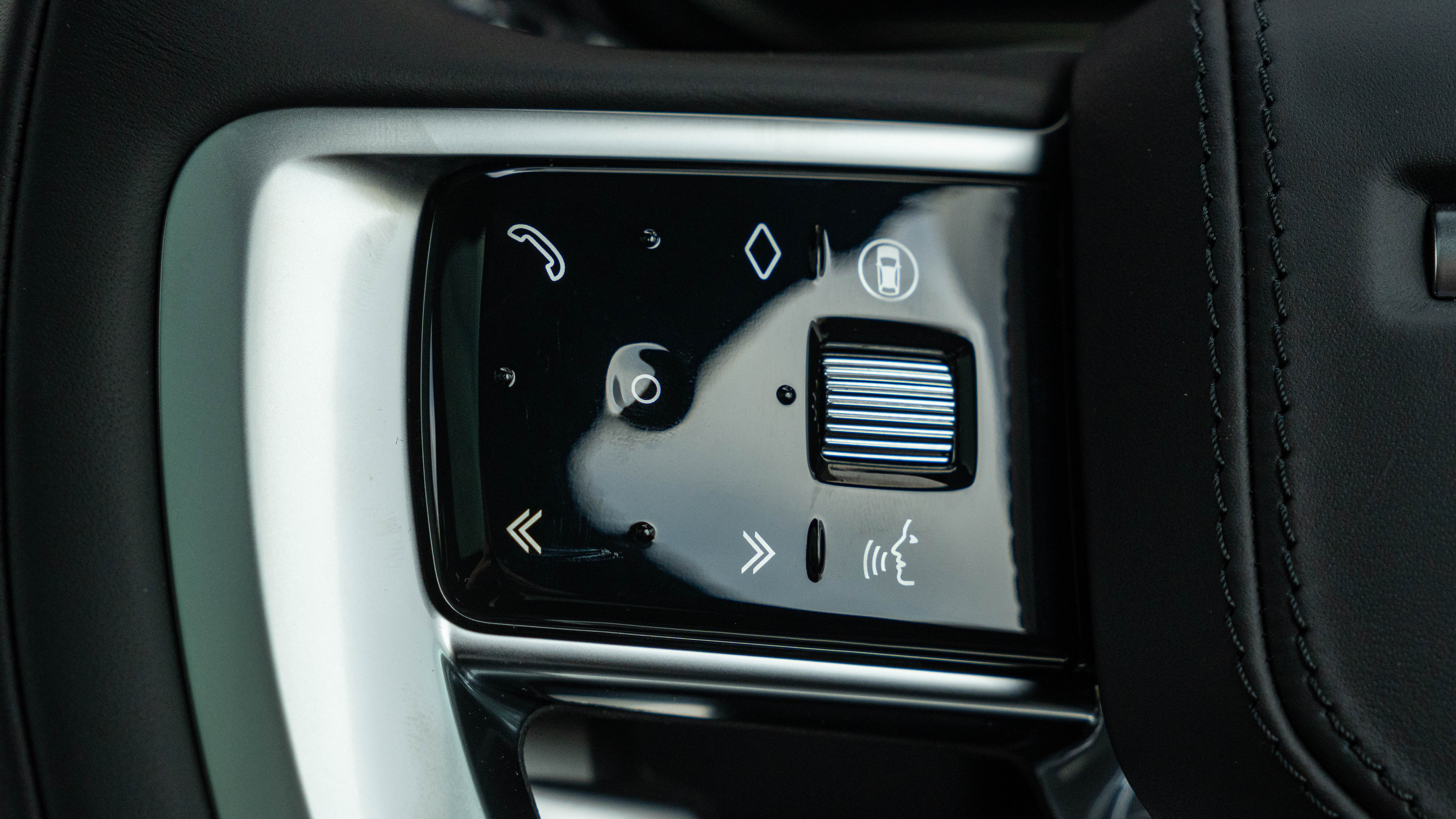 RANGE ROVER 3.0 D350 HSE 4DR AUTO ESTATE